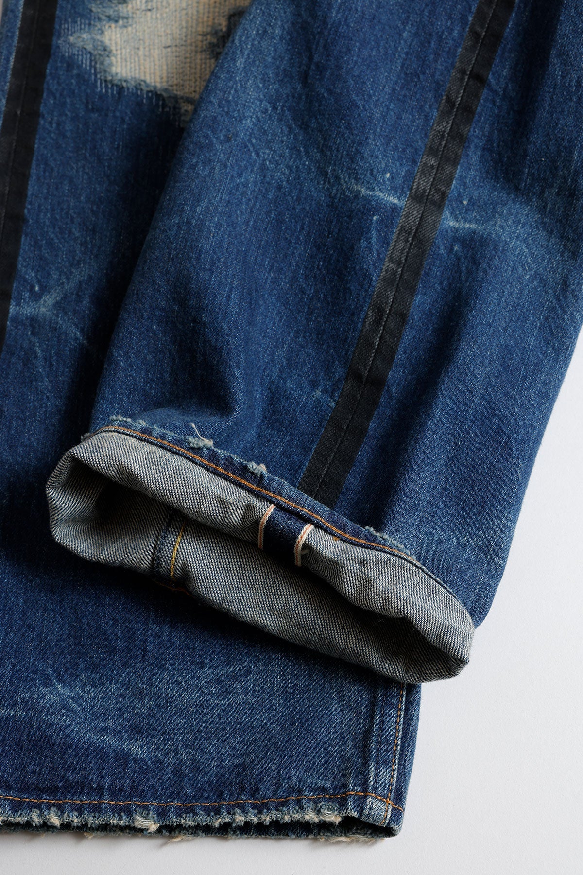 CLASSIC STRAIGHT DENIM CS125 (FA25) - INDIGO