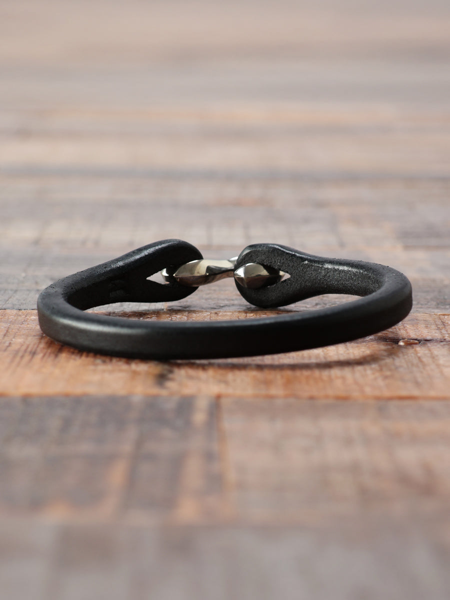 FN-GLB-101 SINGLE WRAP LEATHER BRACELET - BLACK