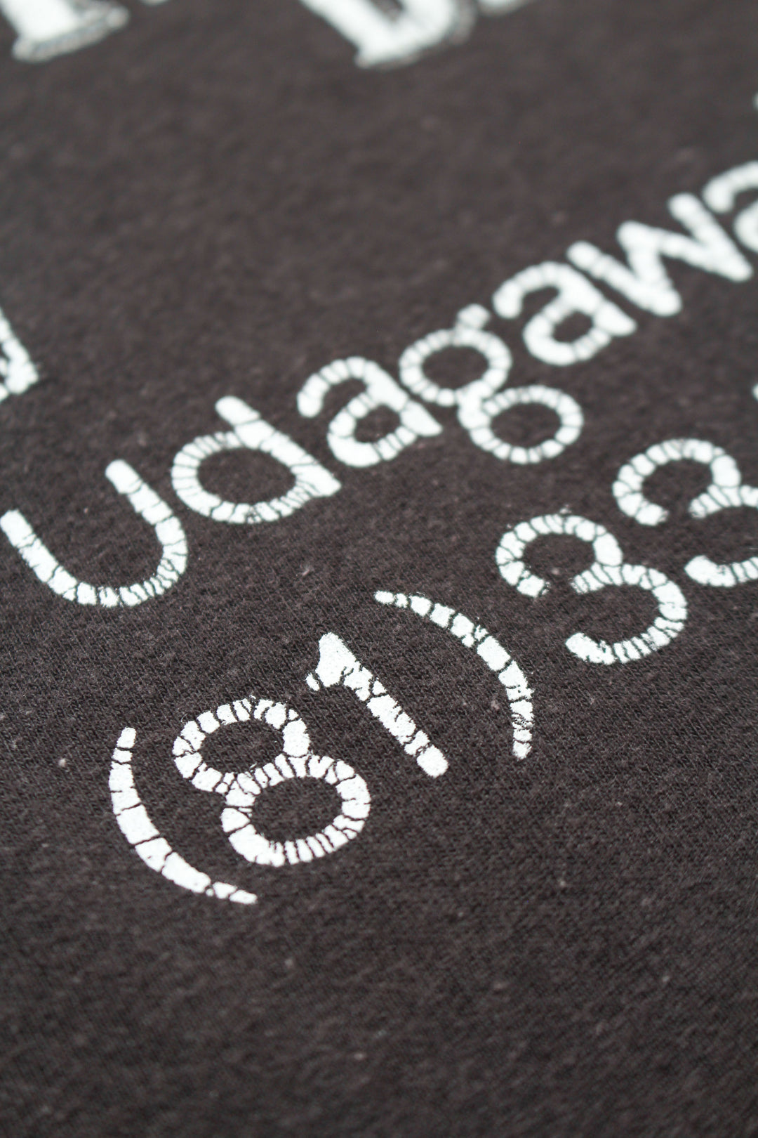 7 VINYL TEE AGED - BLACK