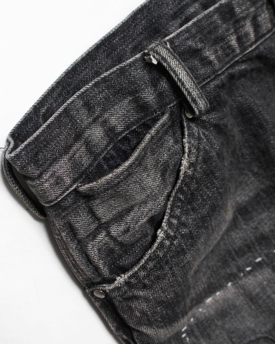 30S BLACK DENIM PANTS REPAIRED - BLACK AGING