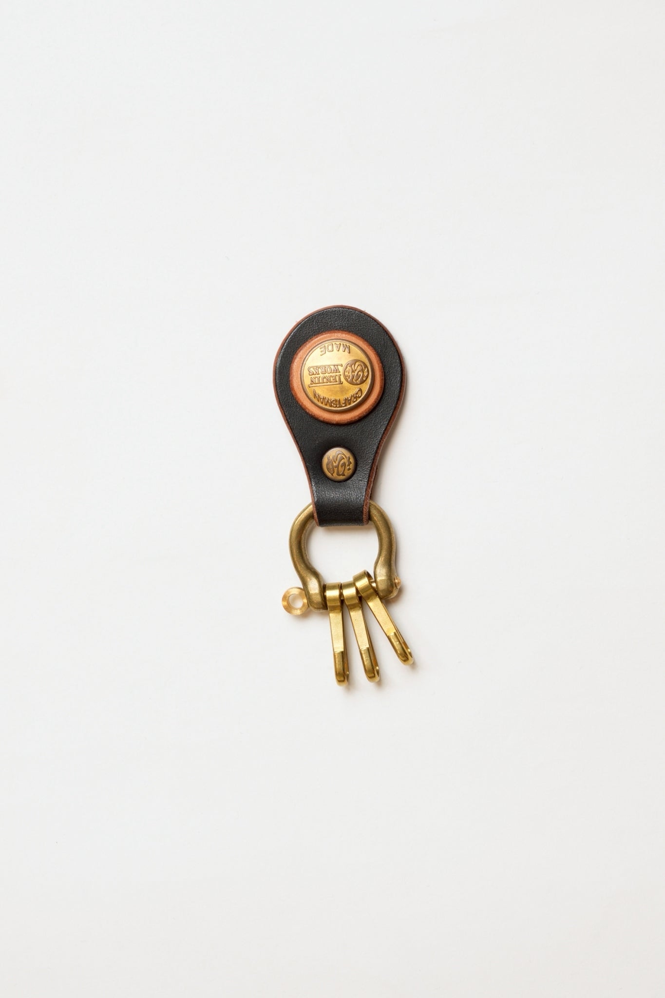 KH05 KEY HOLDER - BLACK