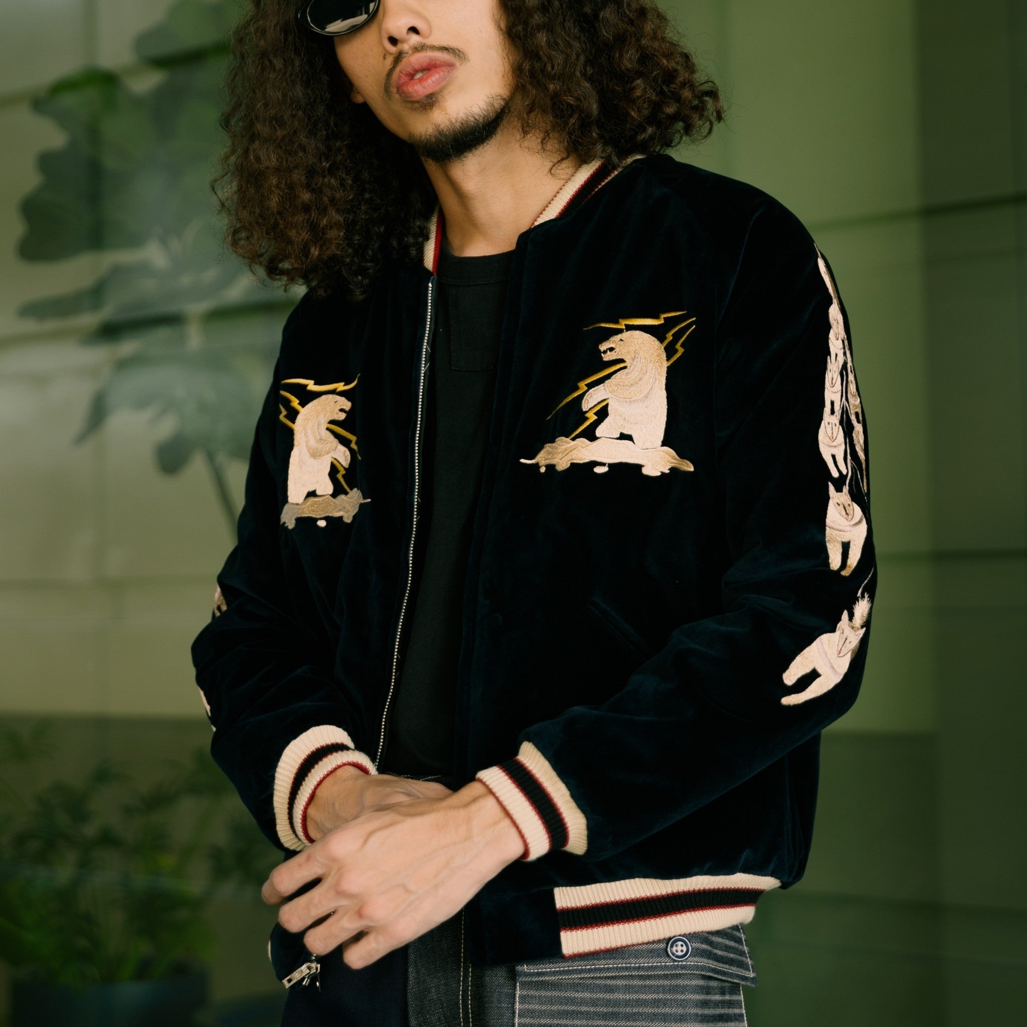 TT15544-128 LATE 1950S STYLE VELVETEEN SOUVENIR JACKET MOUNTAIN GOAT × ALASKAN FLAG - NAVY/BLACK