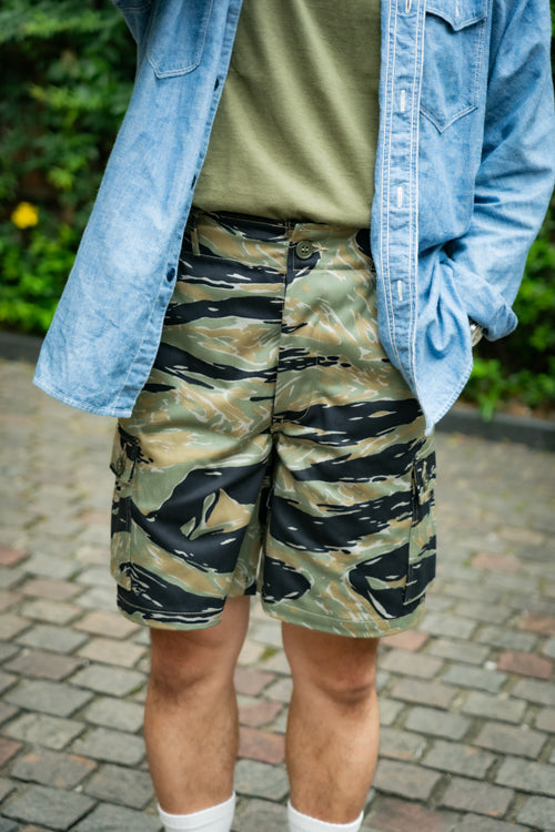 MP25004 TIGER CAMOUFLAGE SHORTS / TADPOLE - GREEN