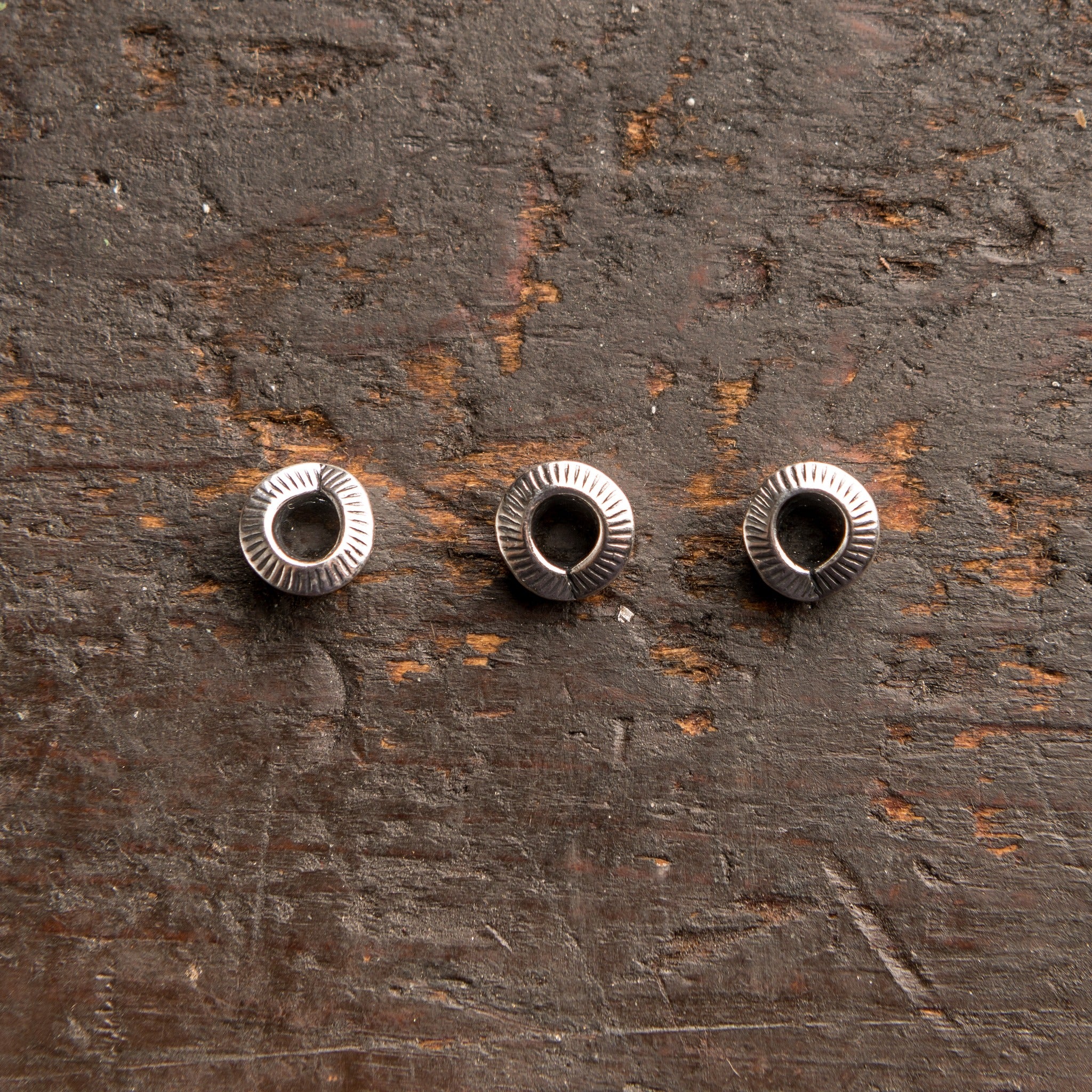 OT-B0004 MORGAN COIN BEAD