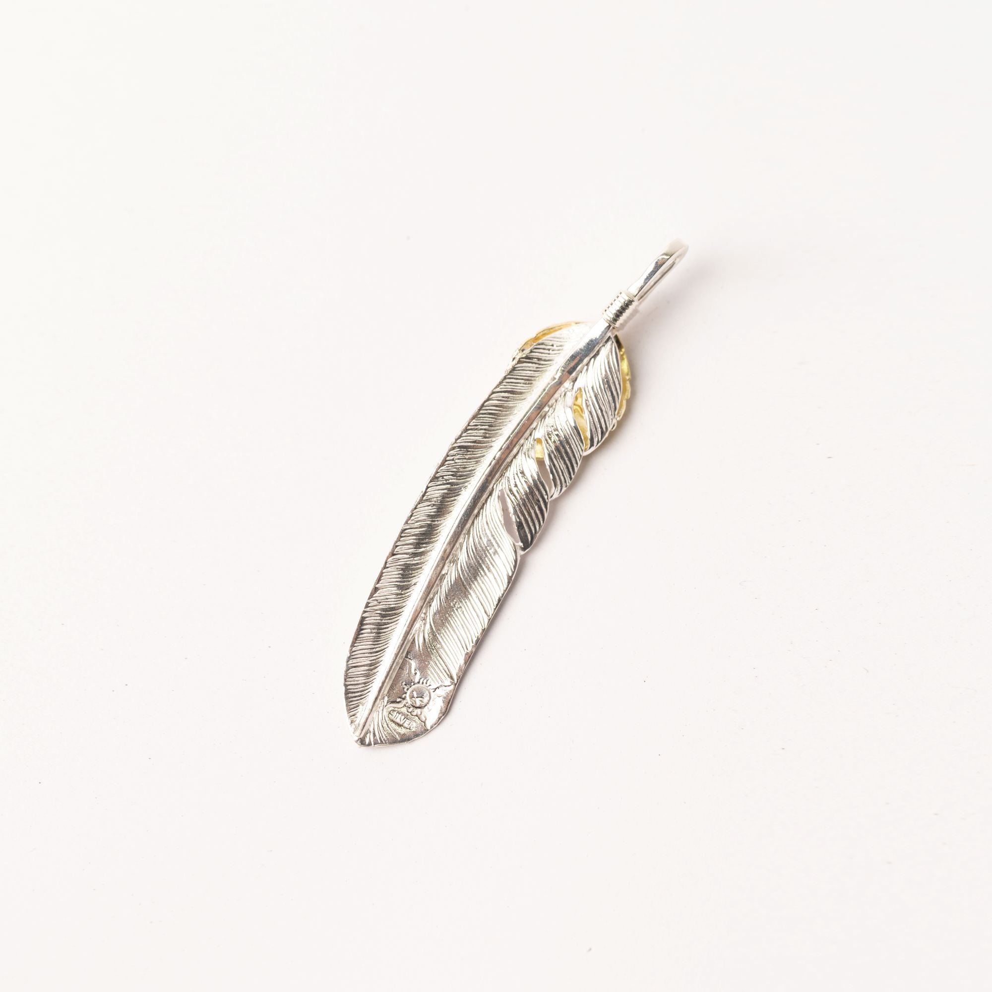 P-356L K18 Heart Feather with Feather (L)