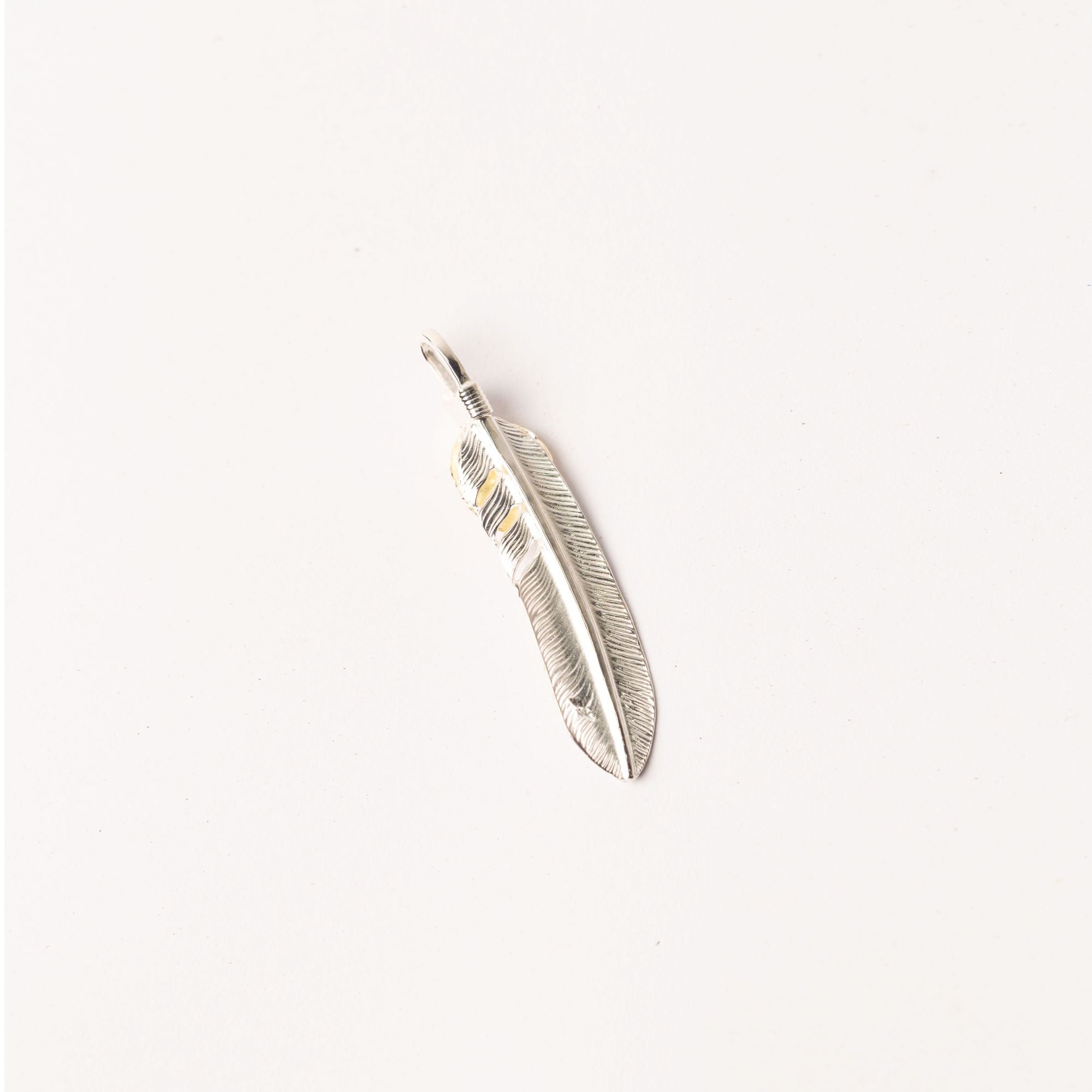 P-514R K18 Heart Feather Attached Feather (M)
