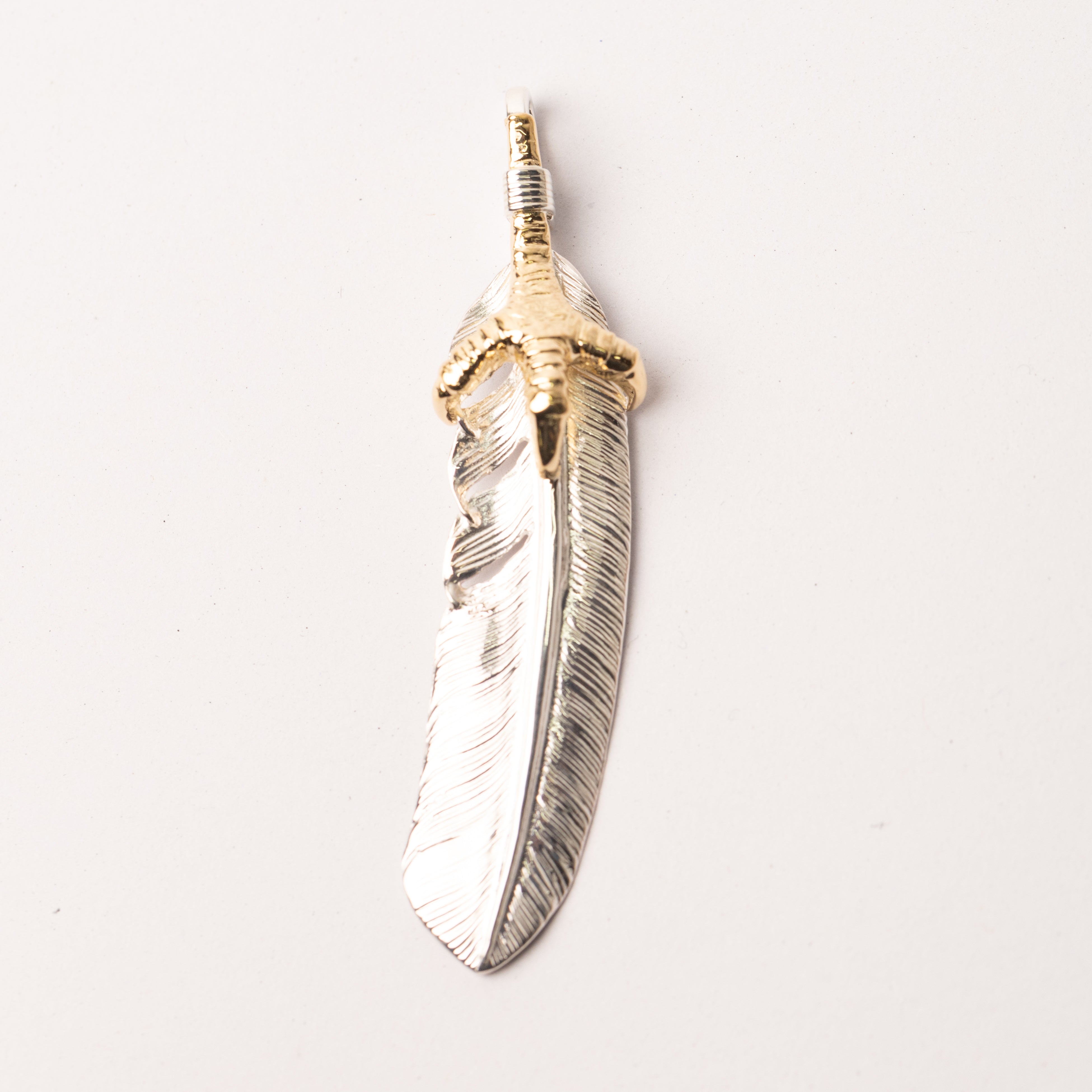 P-569L K18 Eagle Glove with Feather (L)