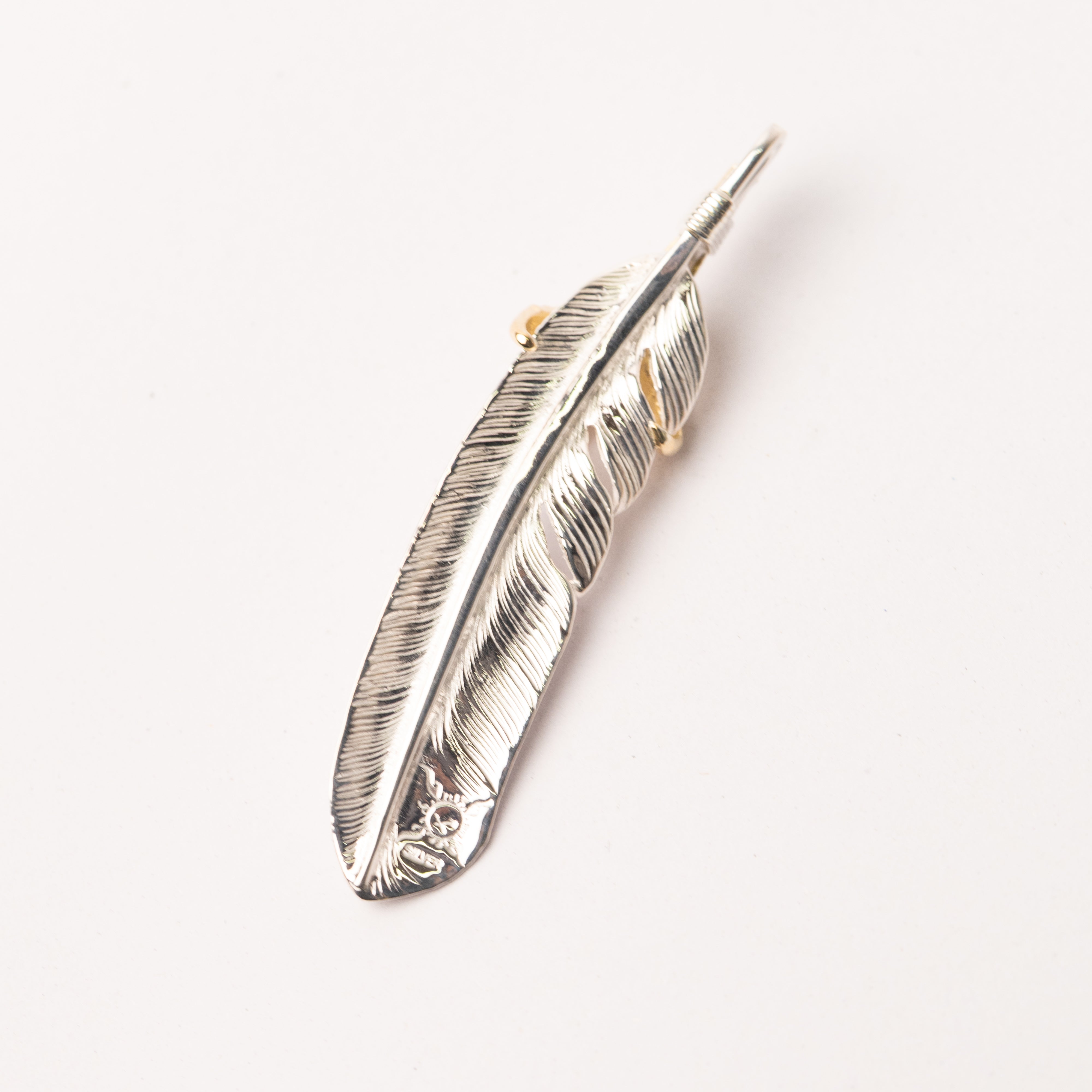 P-569L K18 Eagle Glove with Feather (L)
