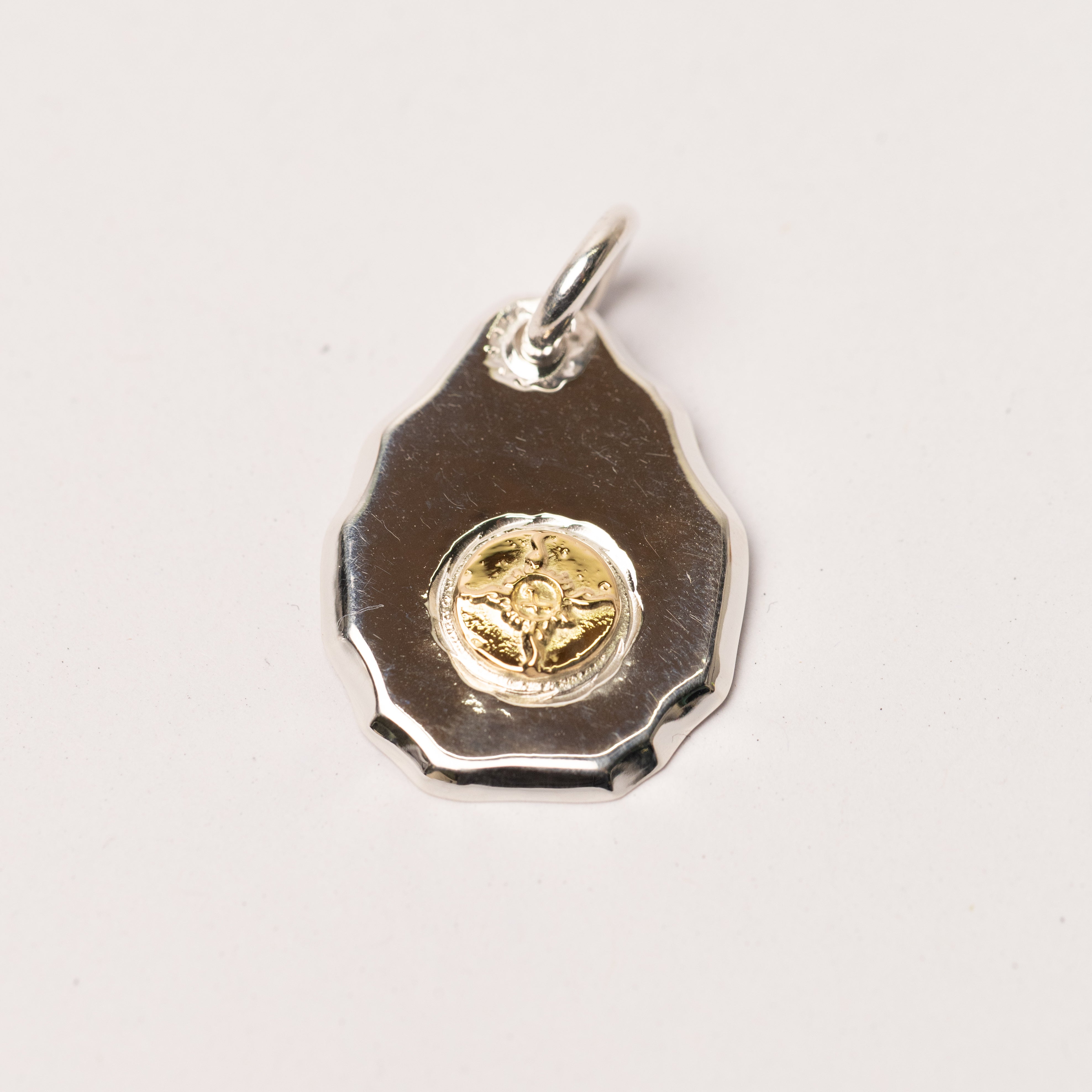 P-017 K18 Flat Metal