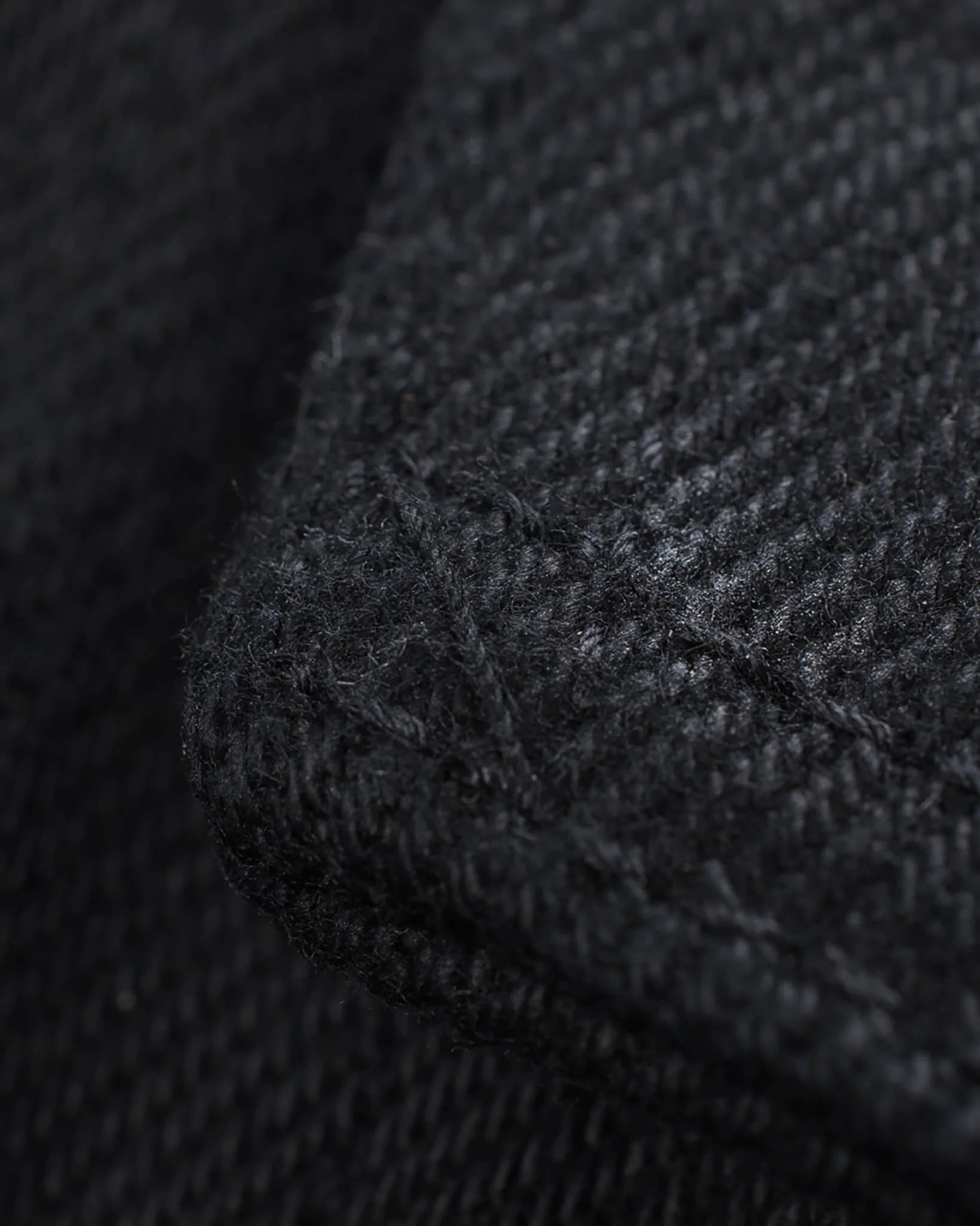 IH-9526PJ - BLACK