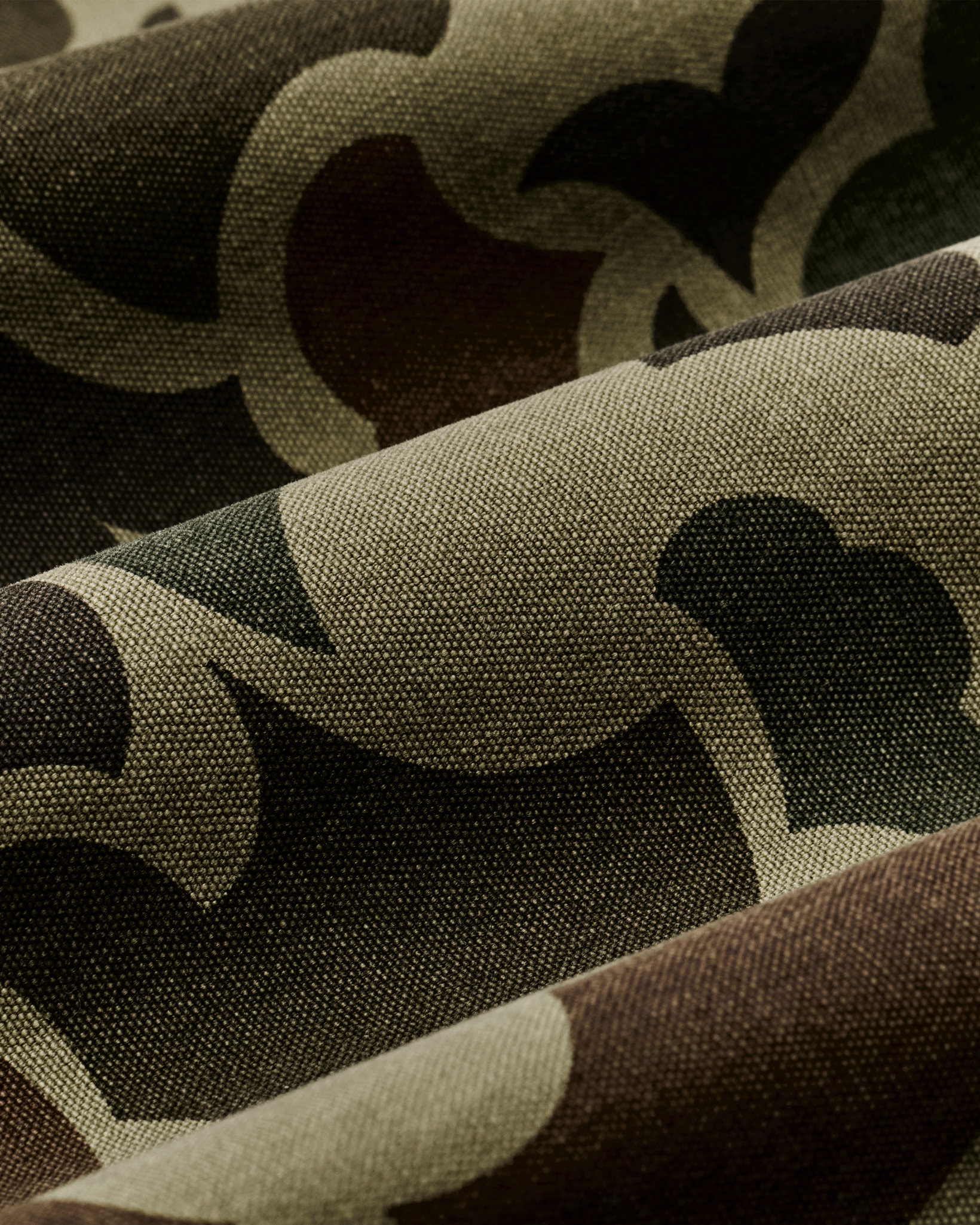 Canvas Outfitter Jacket - Tundra Shrub Camo