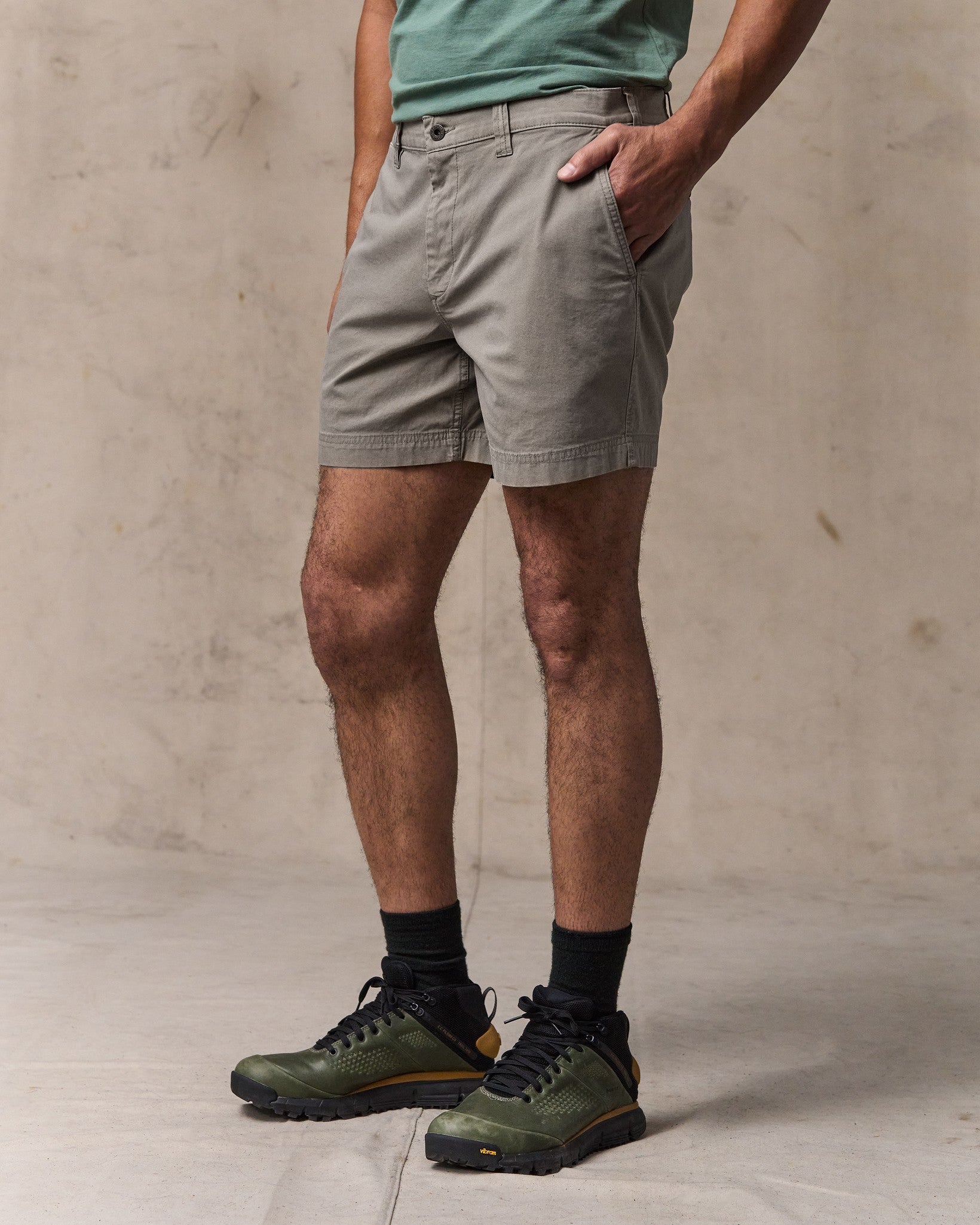 GRANITE MOUNTAIN 6" SHORTS - HAWK BROWN