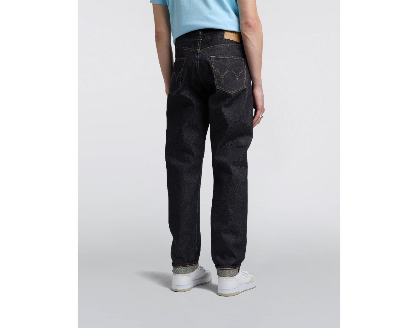 EEU33M - 189 REGULAR TAPERED - BLUE UNWASHED