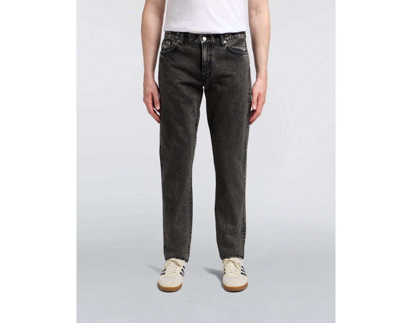 EU33Z-481M REGULAR TAPERED (MID DARK USED) - BLACK