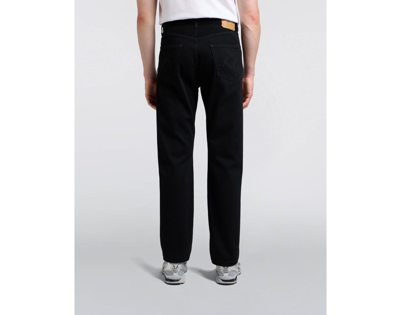 EU04Z-401M REGULAR STRAIGHT (UNWASHED) - BLACK