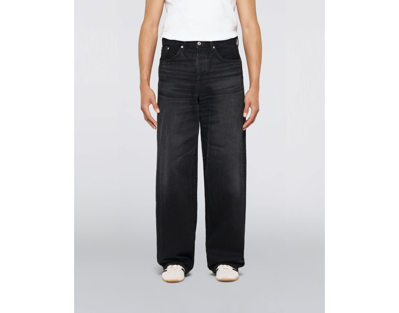 EU05Z-475 WIDE PANT - BLACK DEEP DARK USED