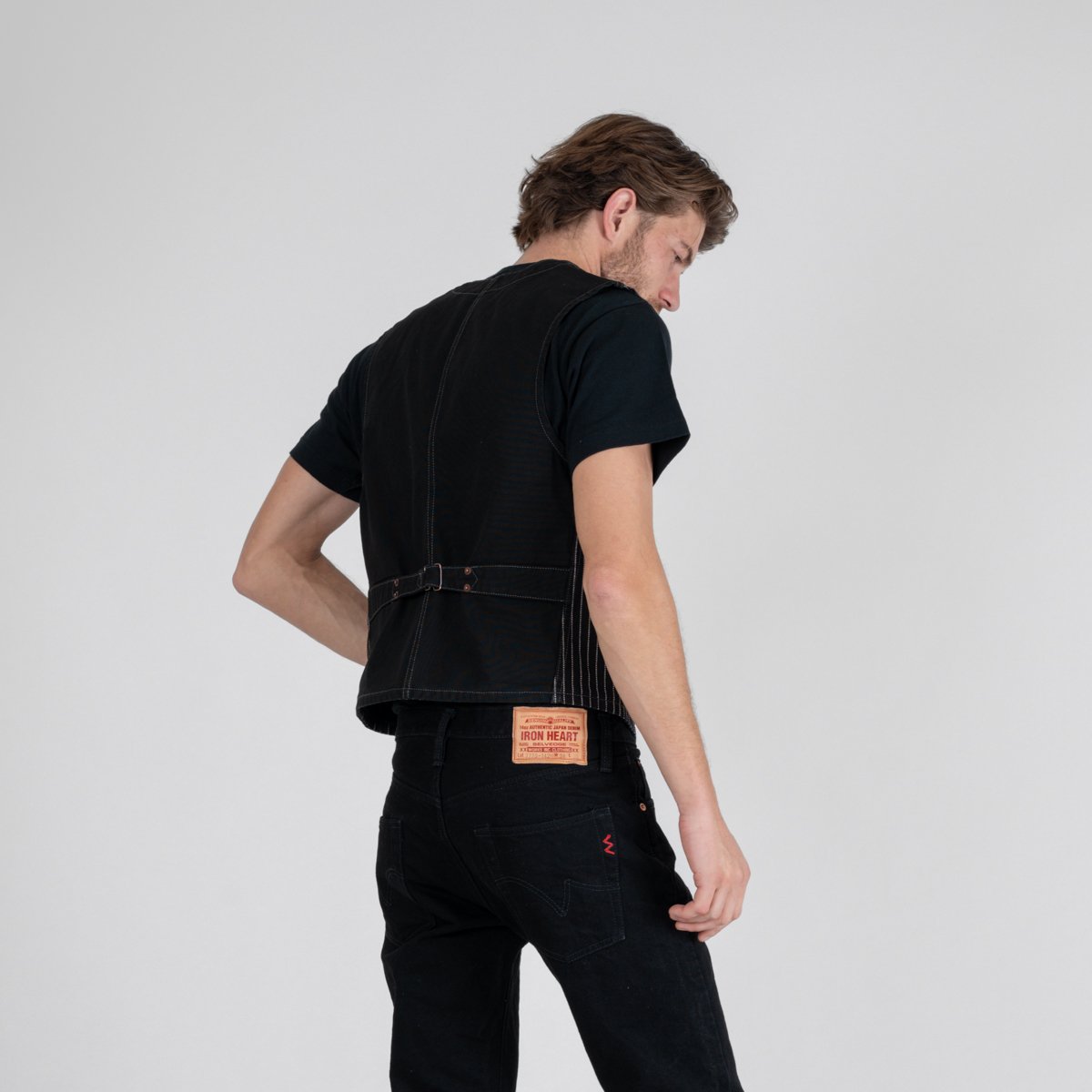 IHV-02 - BLACK WABASH
