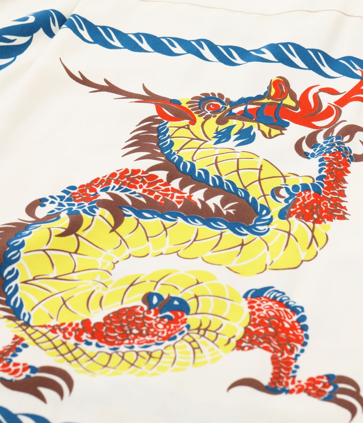 SS39529 SUN SURF SPECIAL EDITION “DRAGON” (SHORT SLEEVE) - WHITE