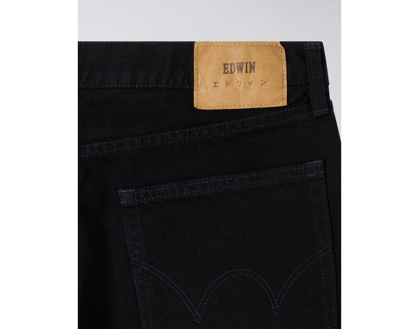 EU104Z-472 LOOSE FIT - BLACK DARK USED