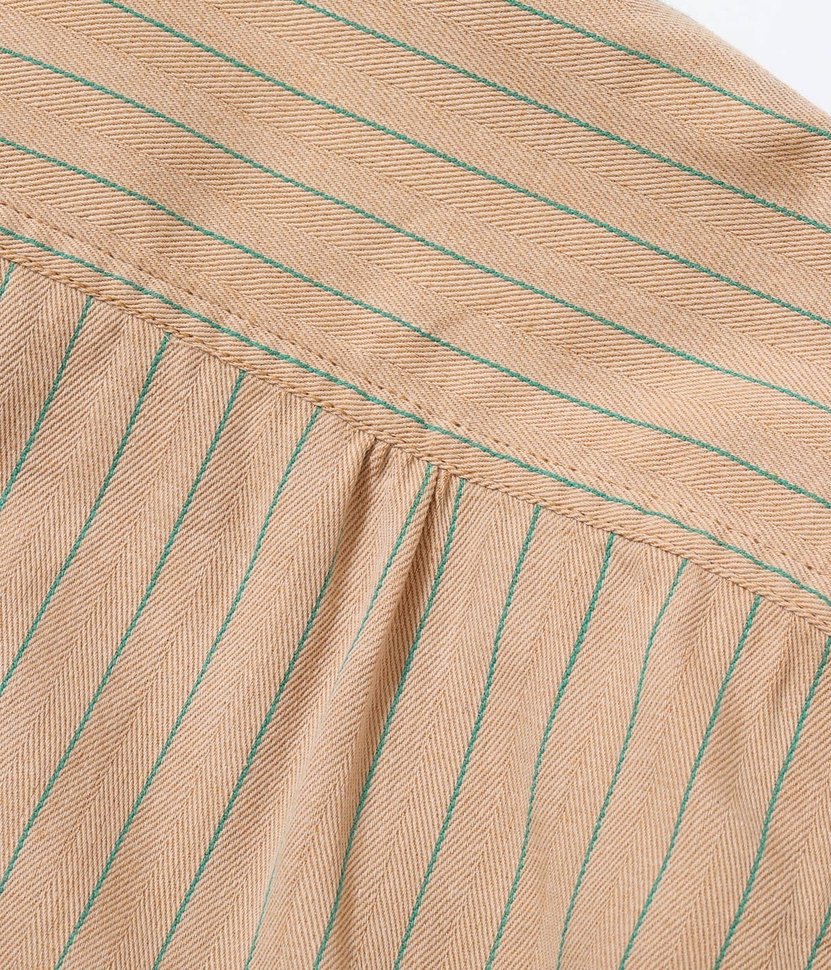 SC39528 COKE STRIPE WORK SHIRT WITH CHAIN EMBROIDERED - BEIGE