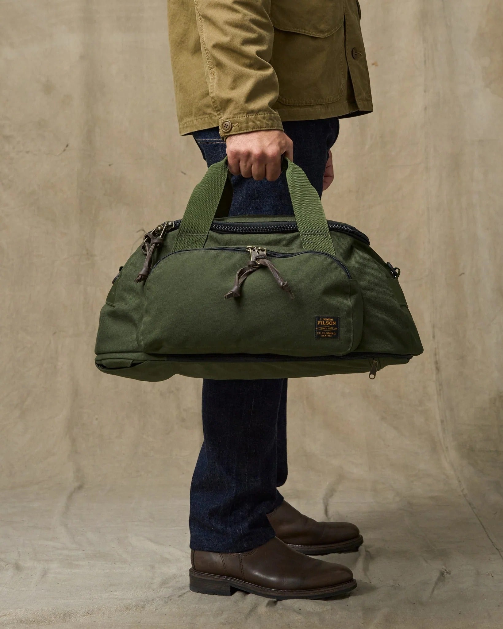 DRYDEN DUFFLE PACK - OTTER GREEN