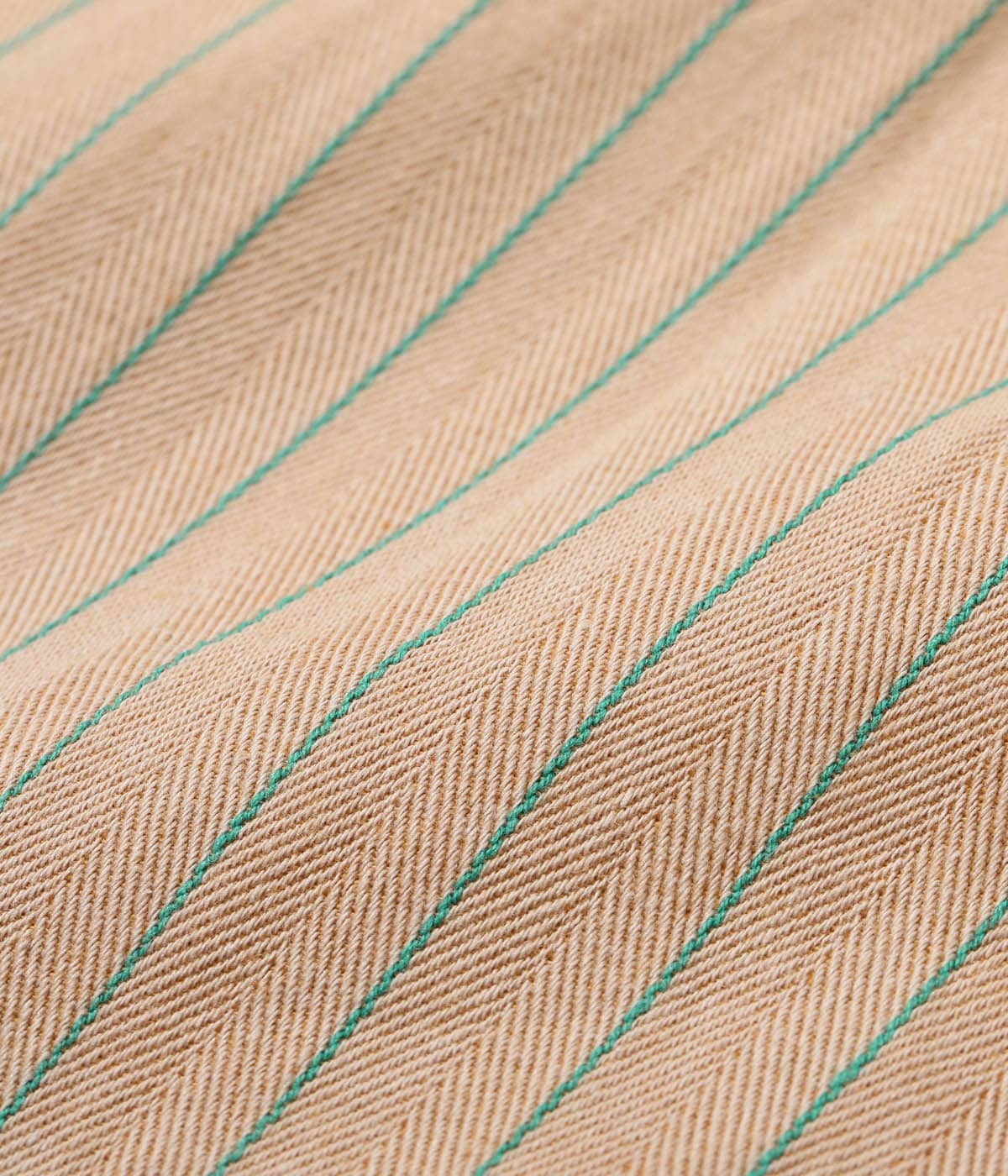 SC39528 COKE STRIPE WORK SHIRT WITH CHAIN EMBROIDERED - BEIGE