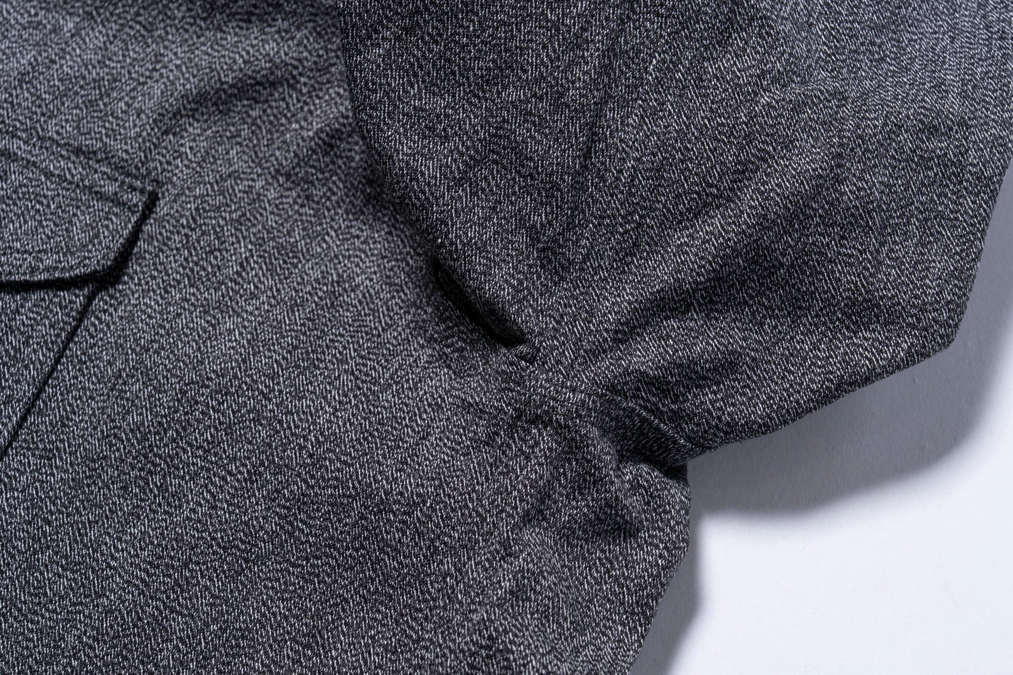 MS25109 8HU CIGARETTE POCKET MOCK-TWIST CHAMBRAY WORK SHIRT - BLACK