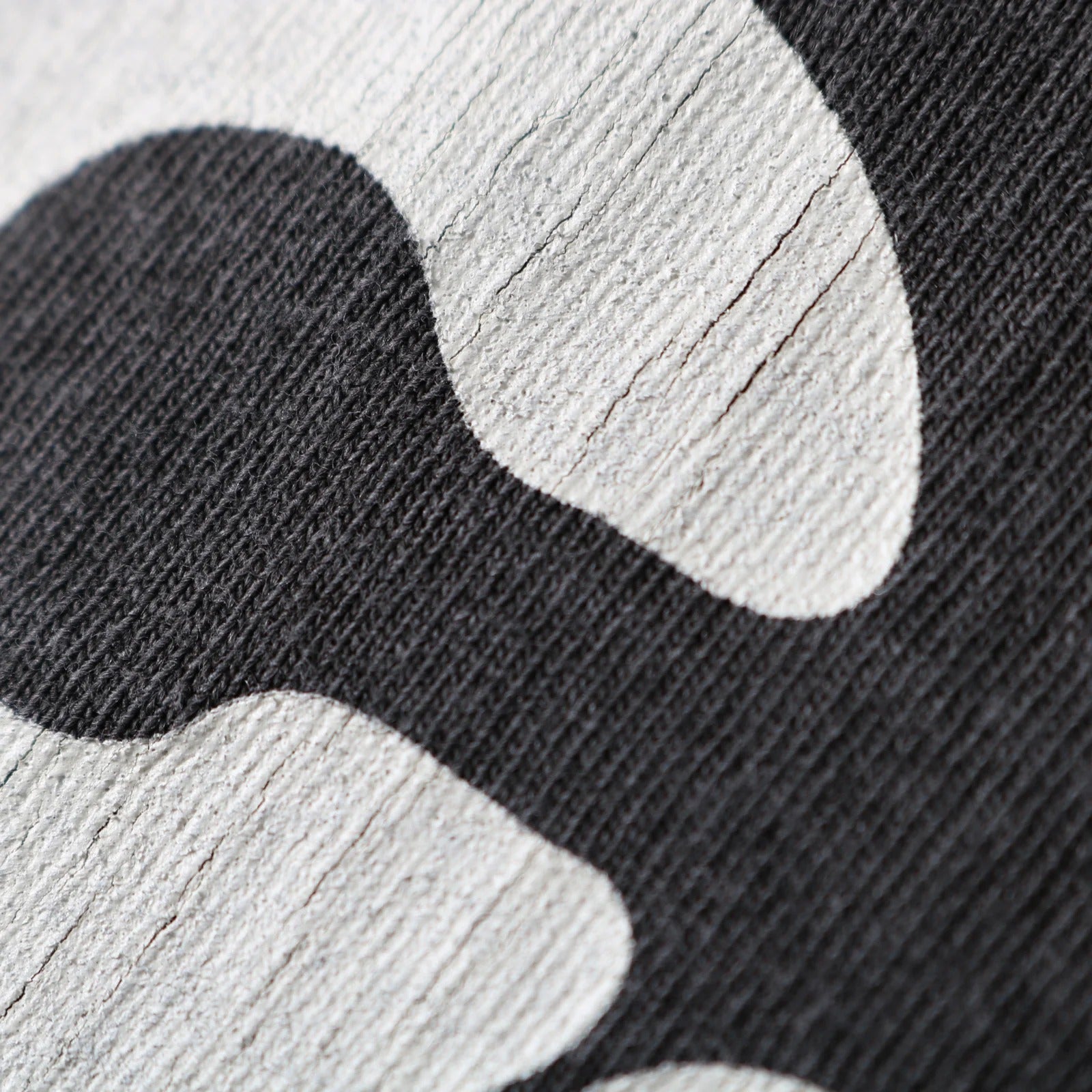 BR-25252 Pigment Dye 16/-BD Tube S/S Print T-shirt (NYC) - CHARCOAL