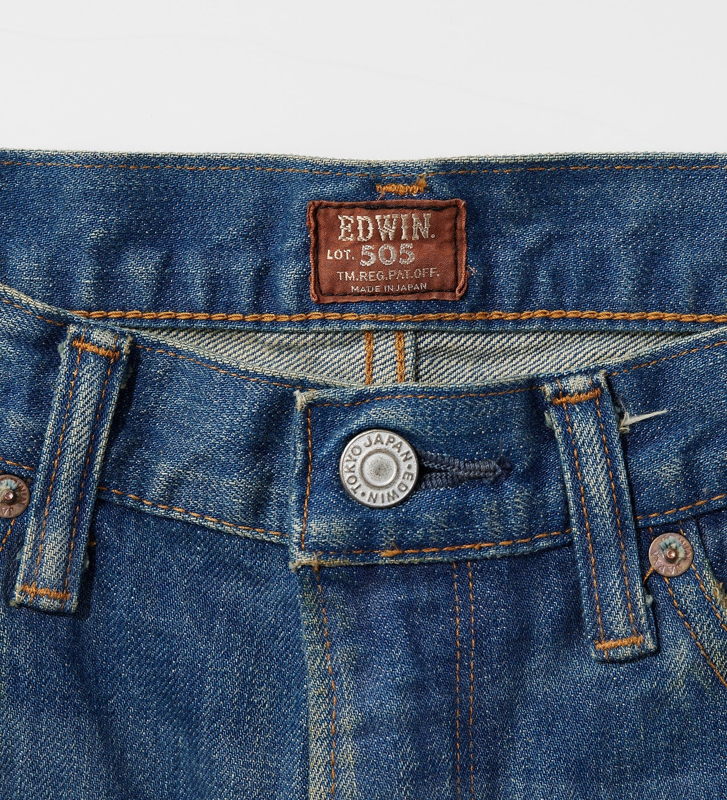 E50540-146 505Z WIDE STRAIGHT - MEDIUM BLUE