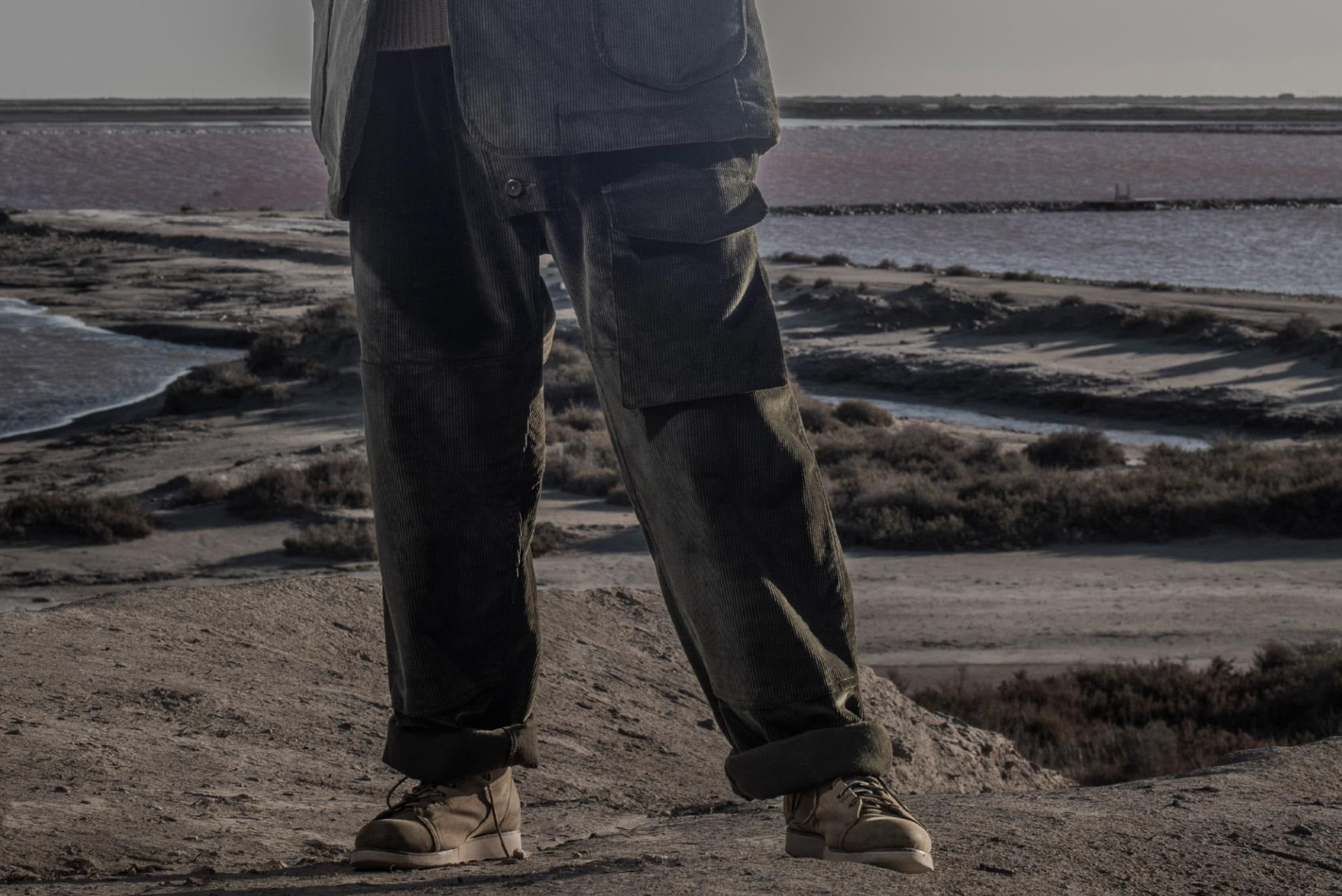 LE PANTALON "SUBMARINER" EN VELOURS CÔTELÉ - KAKI