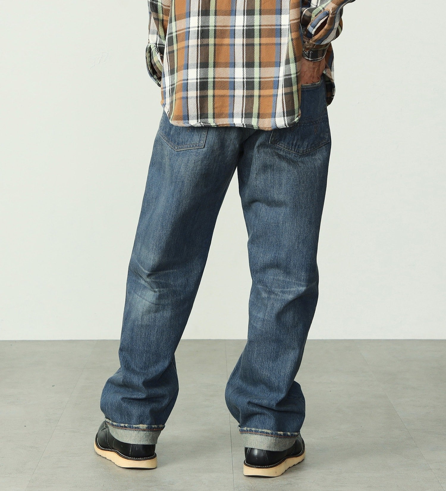 E50540-146 505Z WIDE STRAIGHT - MEDIUM BLUE