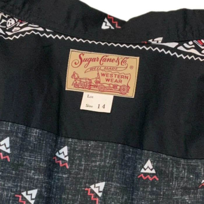 SC39466 NATIVE AMERICAN BANDANA PRINT OPEN SHIRT - BLACK