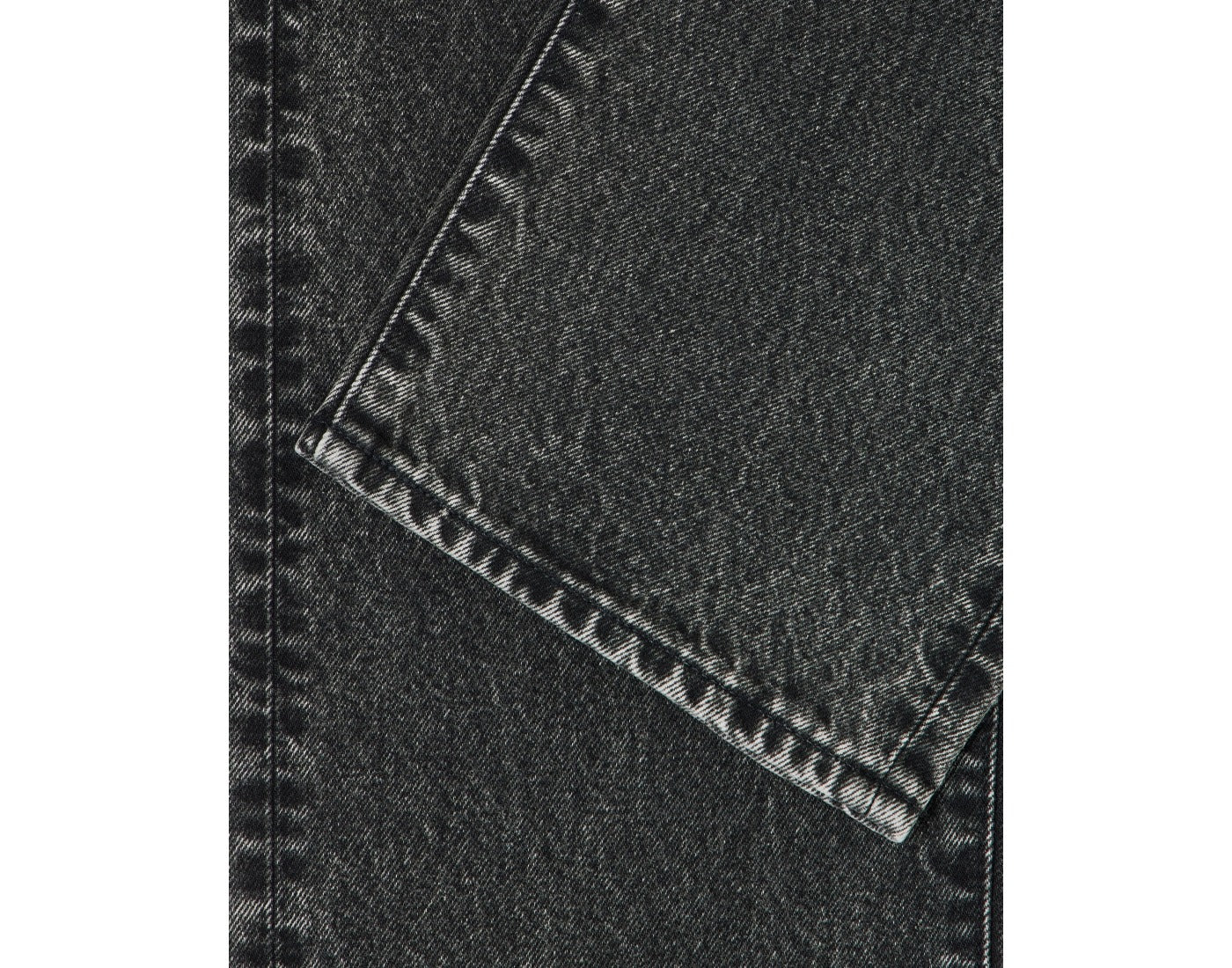 EU04Z-481 REGULAR STRAIGHT - BLACK MID DARK USED