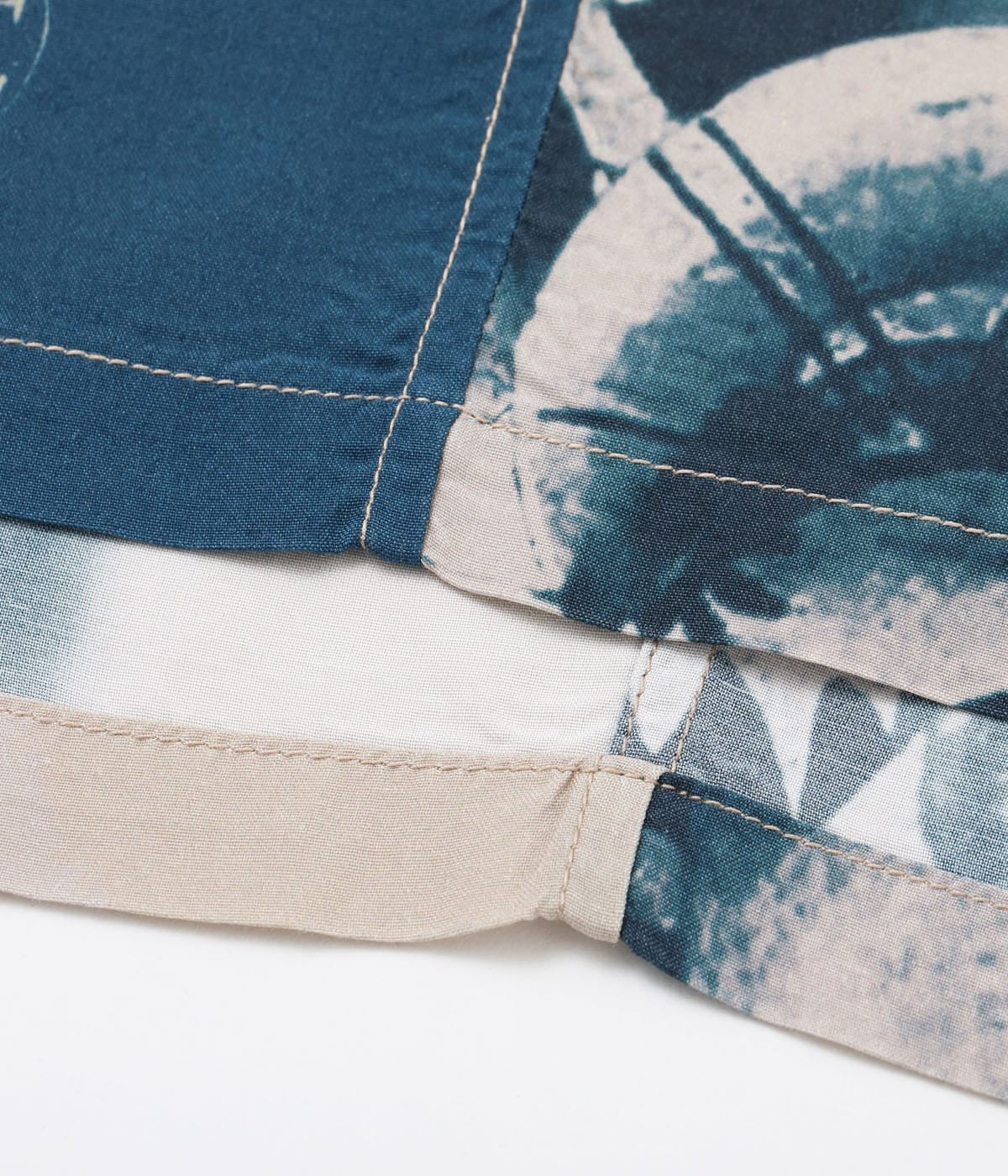 SS39534 SUN SURF × Ito Jakuchu SPECIAL EDITION “YOKAI” - NAVY