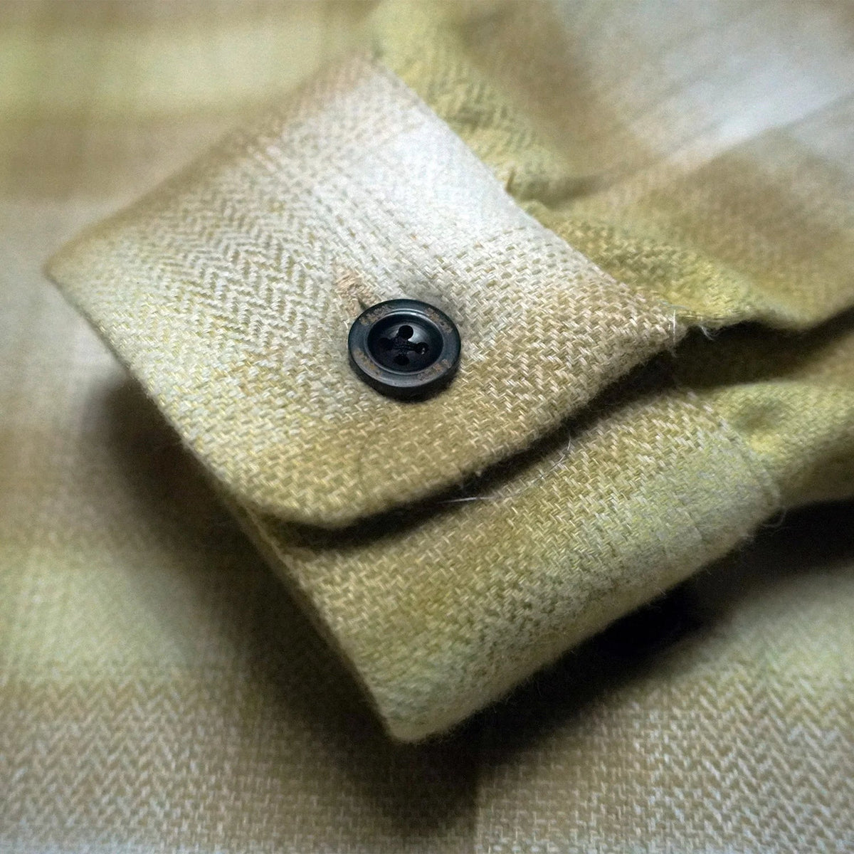 BOX SHIRT - KHAKI