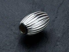 O-106 SV STRIPE LONG BEAD - WHITE