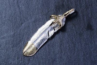 P-620R K18 EAGLE GLOVE WITH GOLD FEATHER TIP