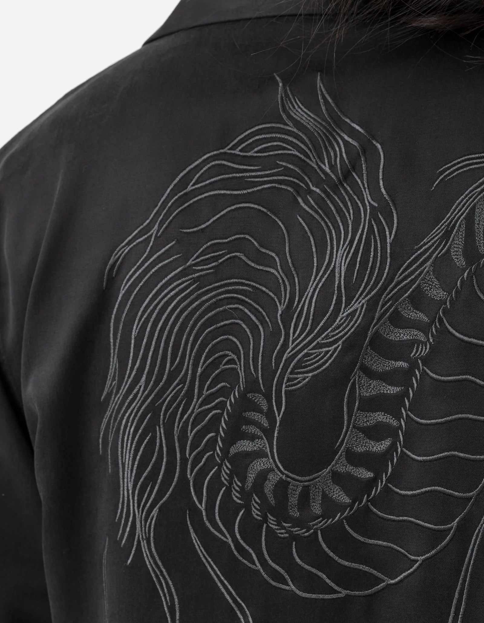 6098 TIGER DRAGON CAMP COLLAR SHIRT - BLACK