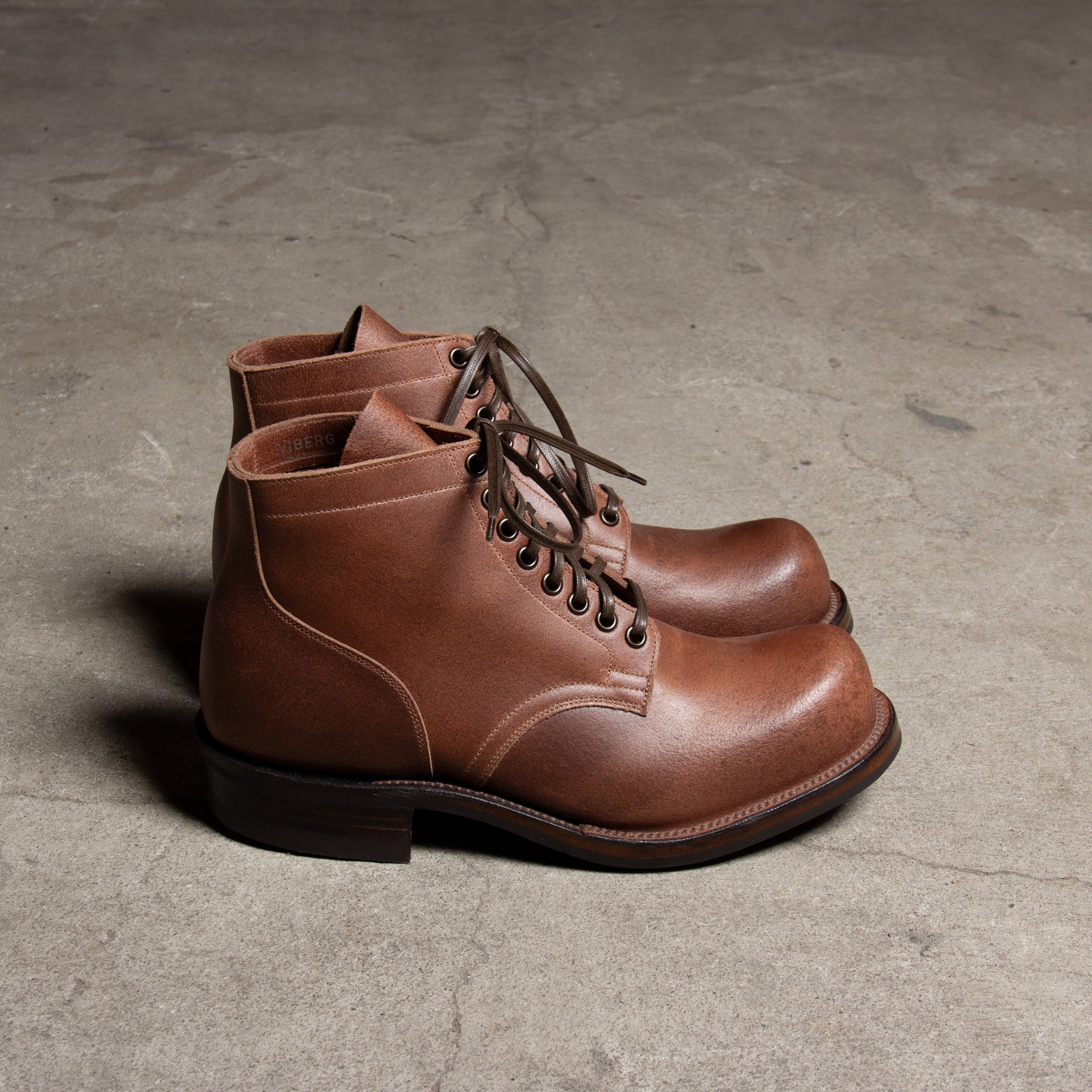SB310 HRWN - Bracken Latigo Waxed Flesh