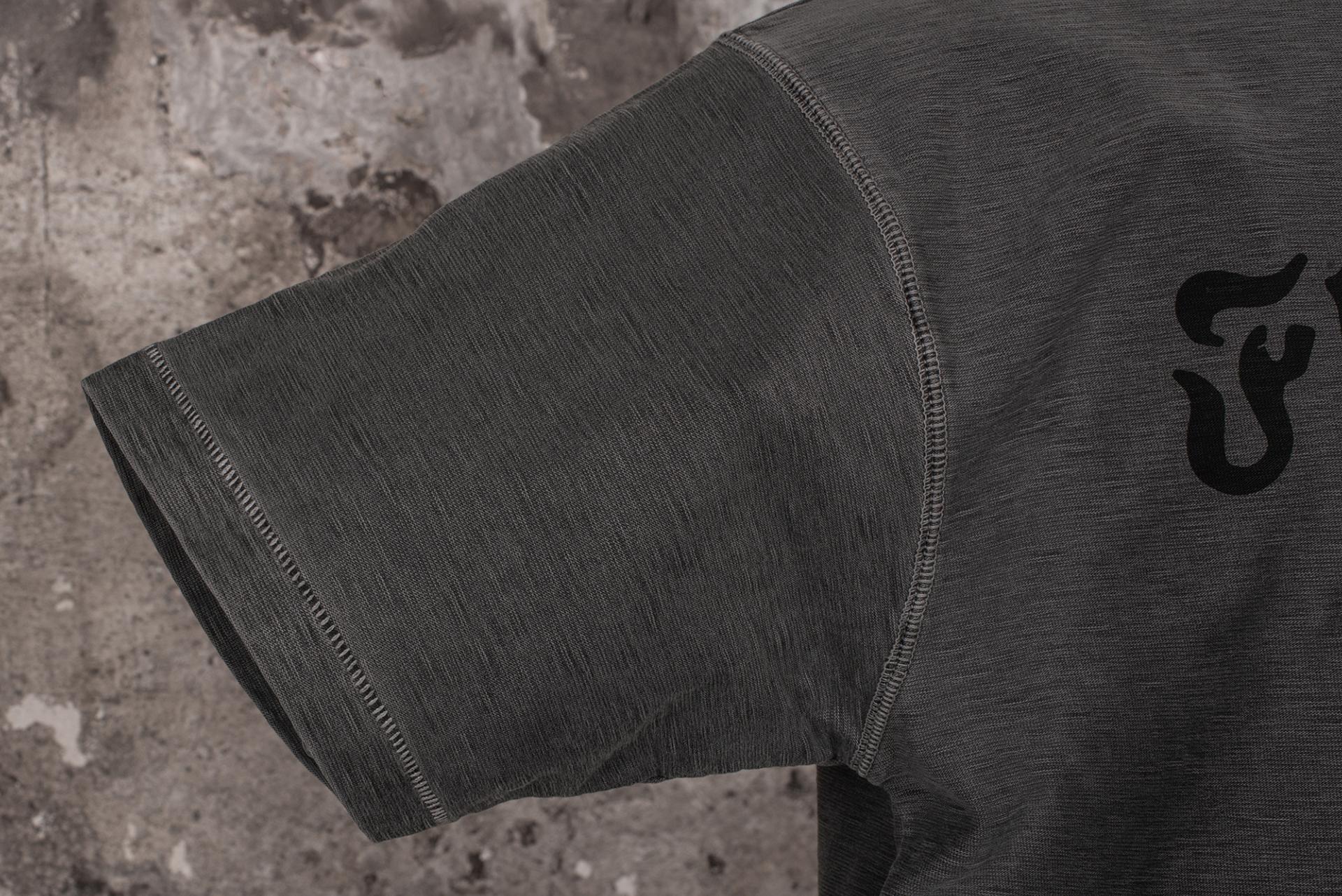 LE TRICOT "FLEURS DE BAGNE - FATALITAS" - OLD BLACK