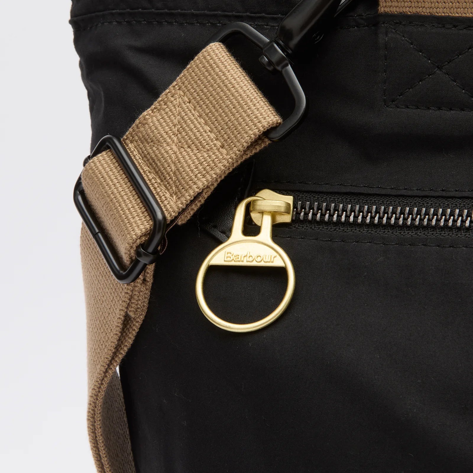 TRANSPORT CARRY ALL TOTE BAG - BLACK/MODERN TARTAN