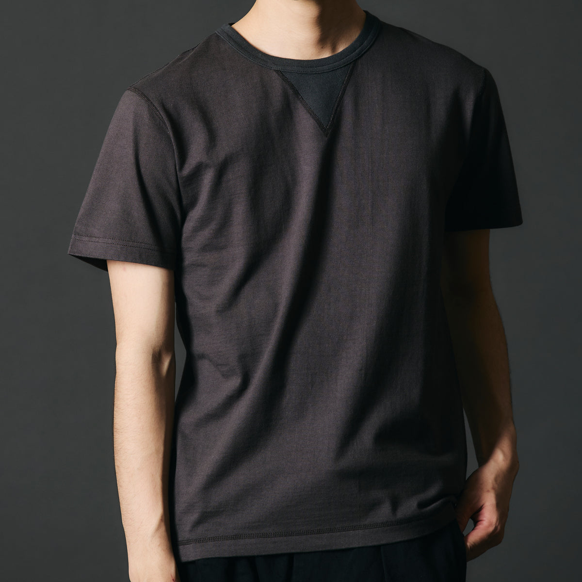 BR-8145 STANDARD COZUN Double V-gusset S/S T-shirt - BLACK