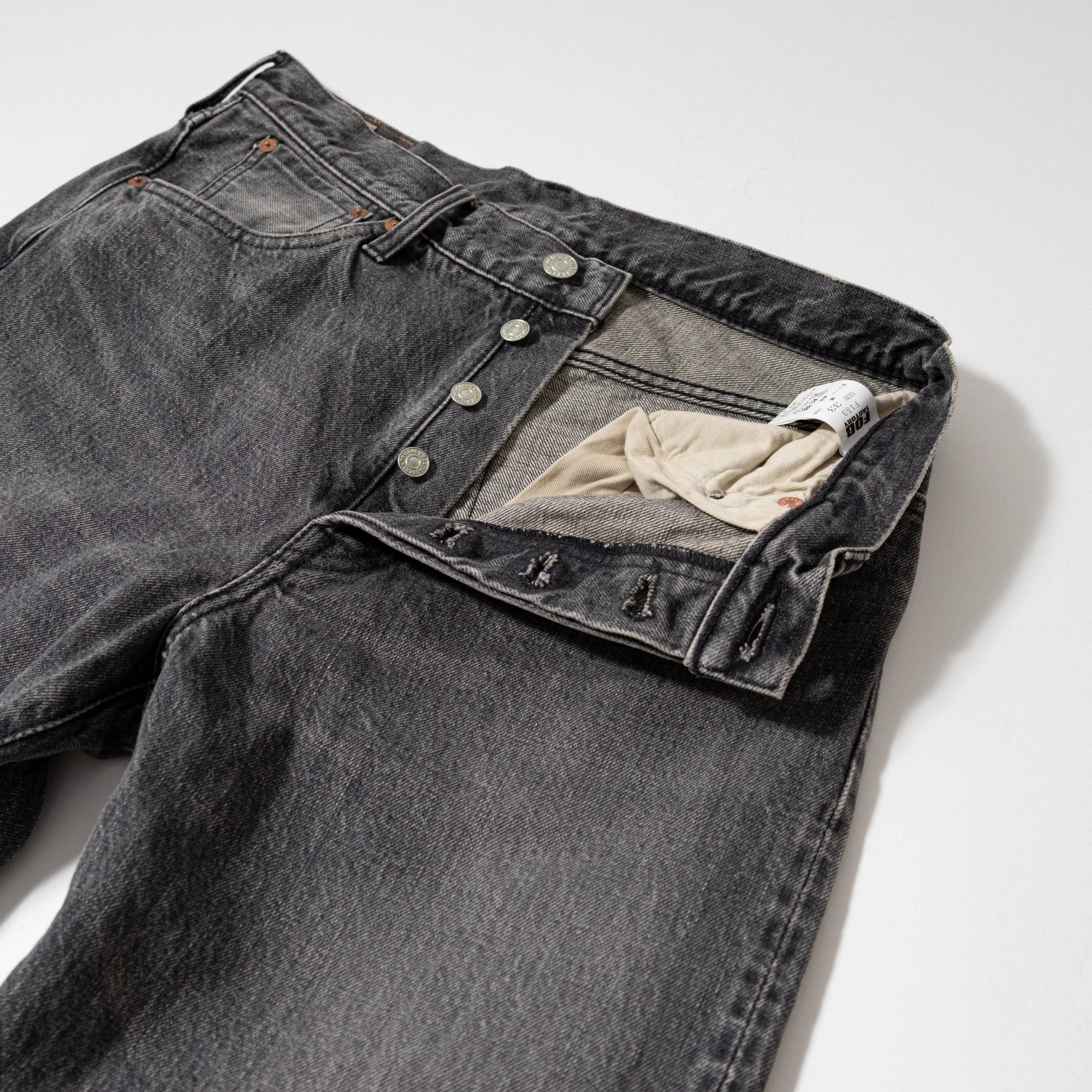 F153 SELVEDGE DENIM TAPERED 5P - BLACK USED WASH