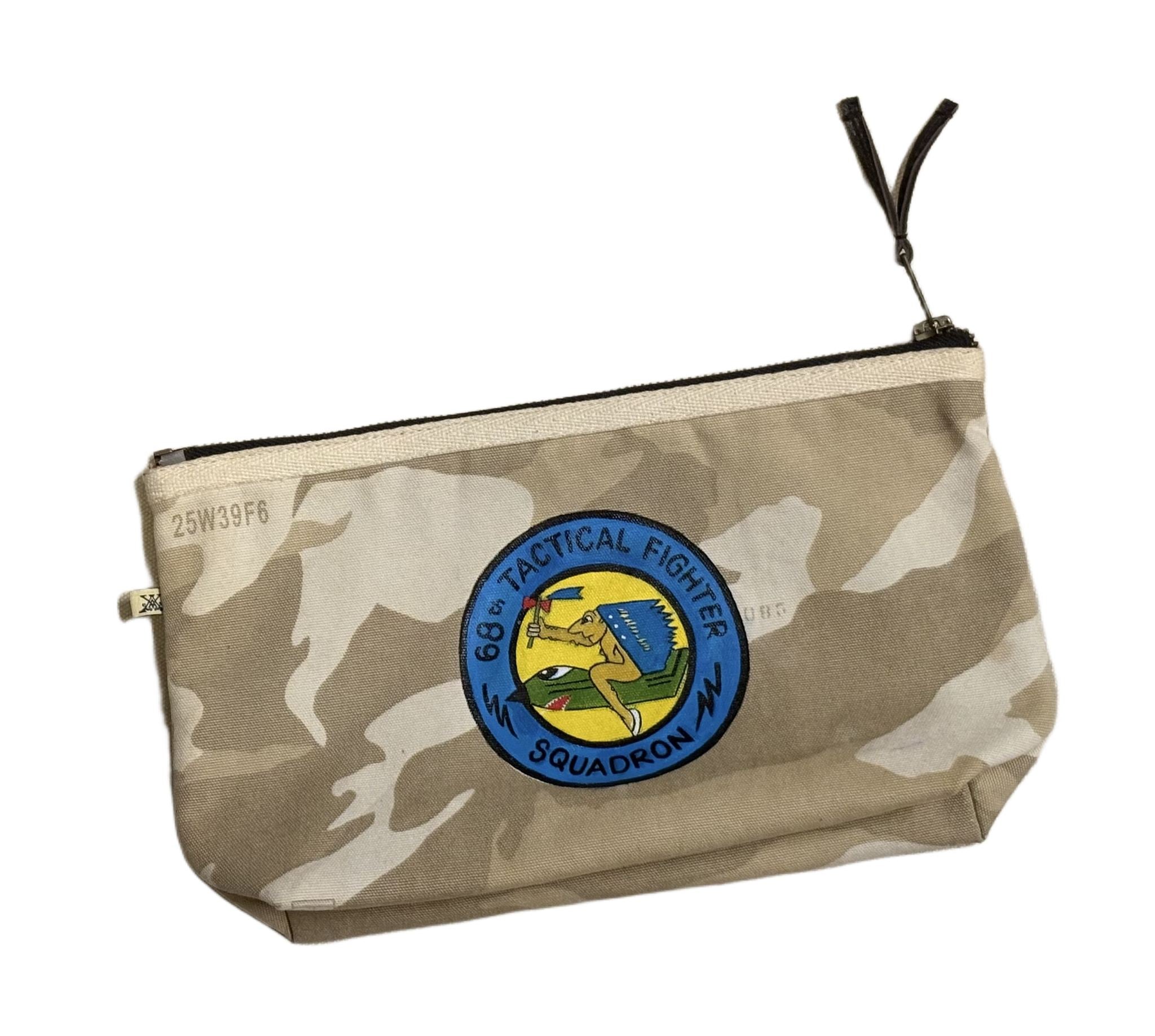 AK/PR/LOT2/ACC/015 Pouch 68th Tactical Fighter  - DESERT CAMO