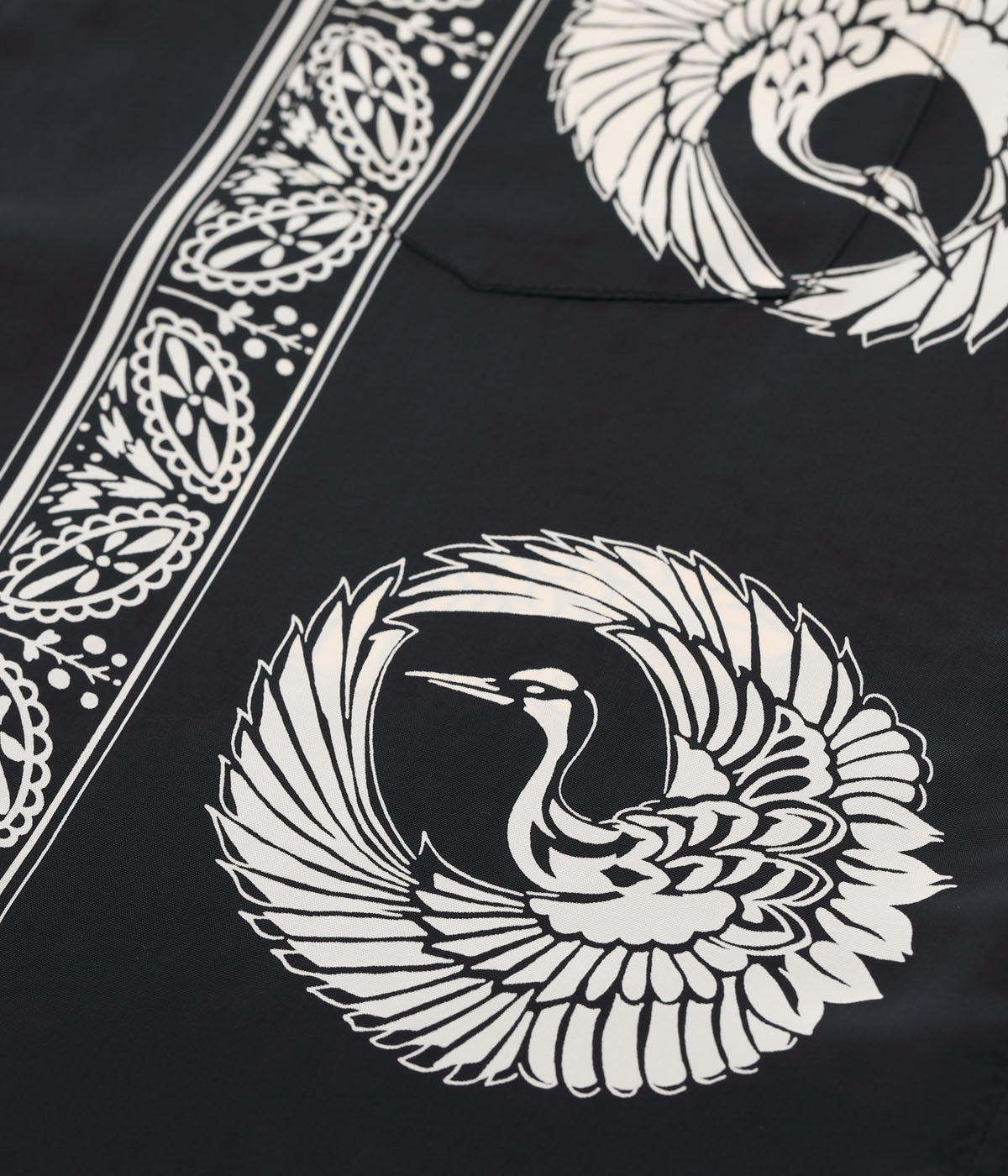 SS39629 RAYON HAWAIIAN SHIRT “ORIENTAL BORDER” - BLACK