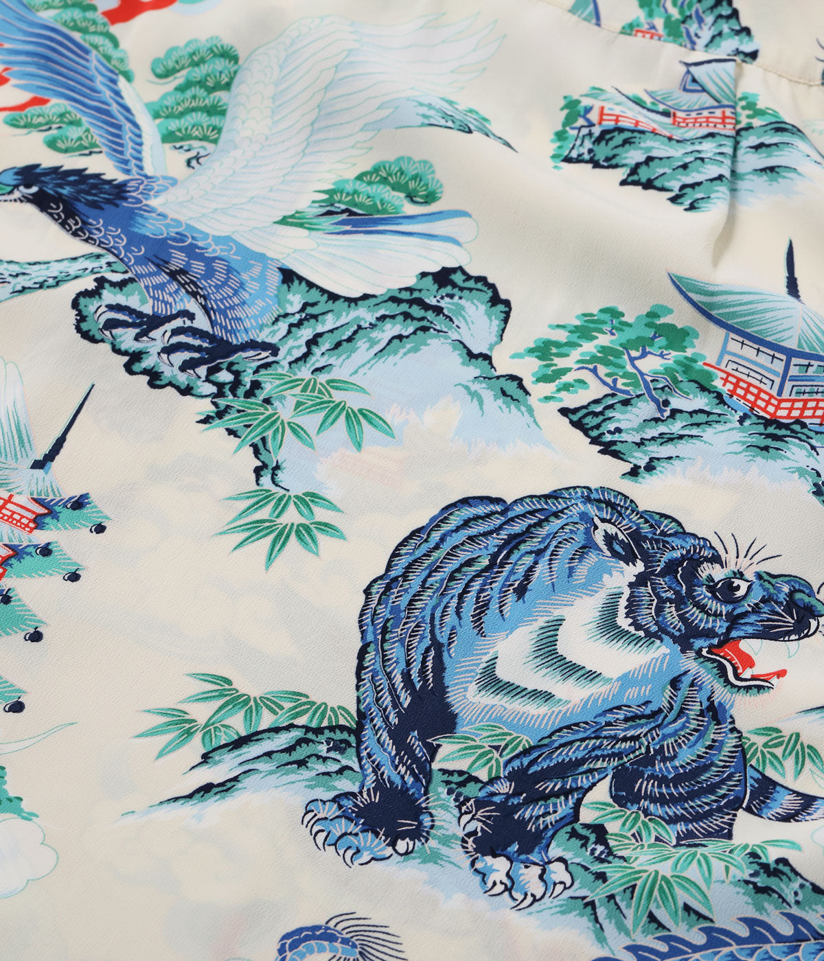 SS39743 SUN SURF SPECIAL EDITION “EAGLE, TIGER, DRAGON” - OFF WHITE