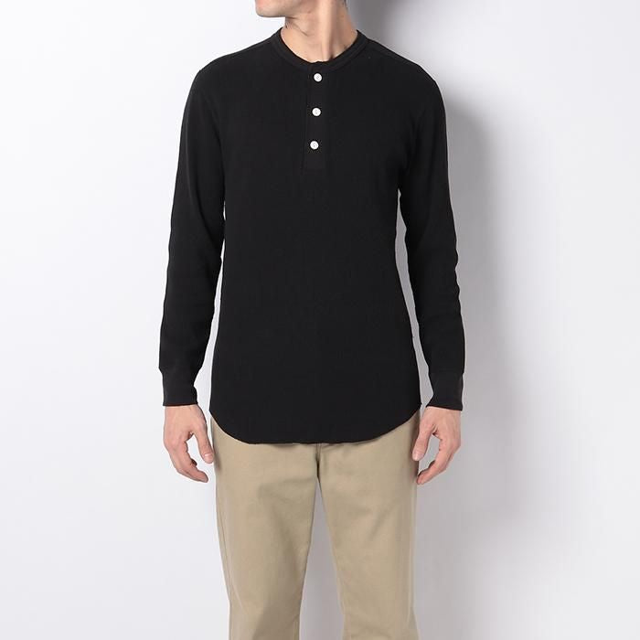 OPEN-END WAFFLE HENLEY NECK LONG-SLEEVE T-SHIRT - BLACK