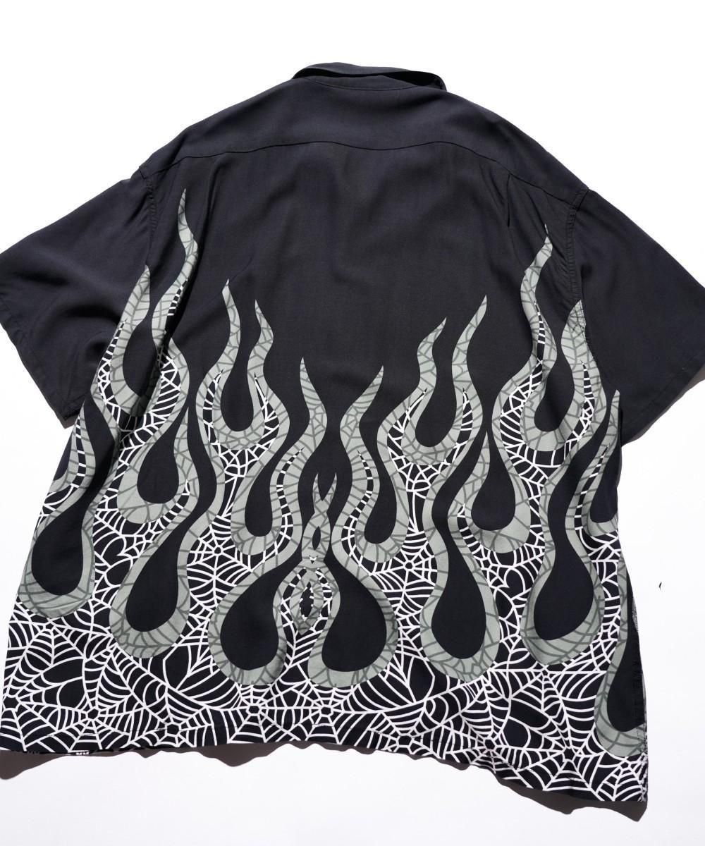 PRINTED LOOP COLLAR SS SHIRT - FLAME