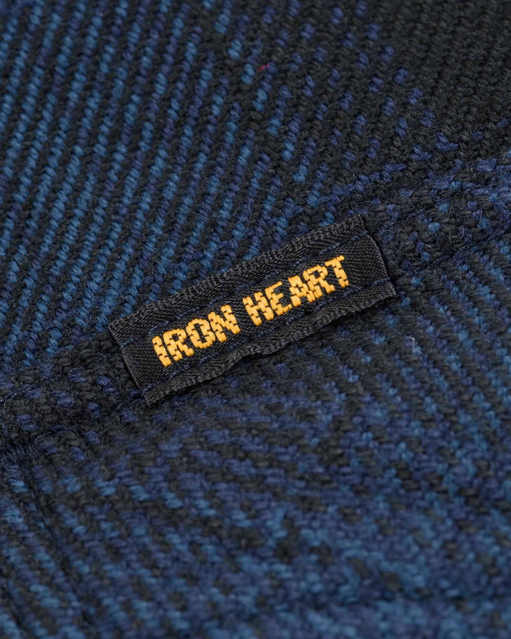 IHSH-264-NAV Ultra Heavy Flannel Ombré Check Western Shirt - NAVY/BLACK