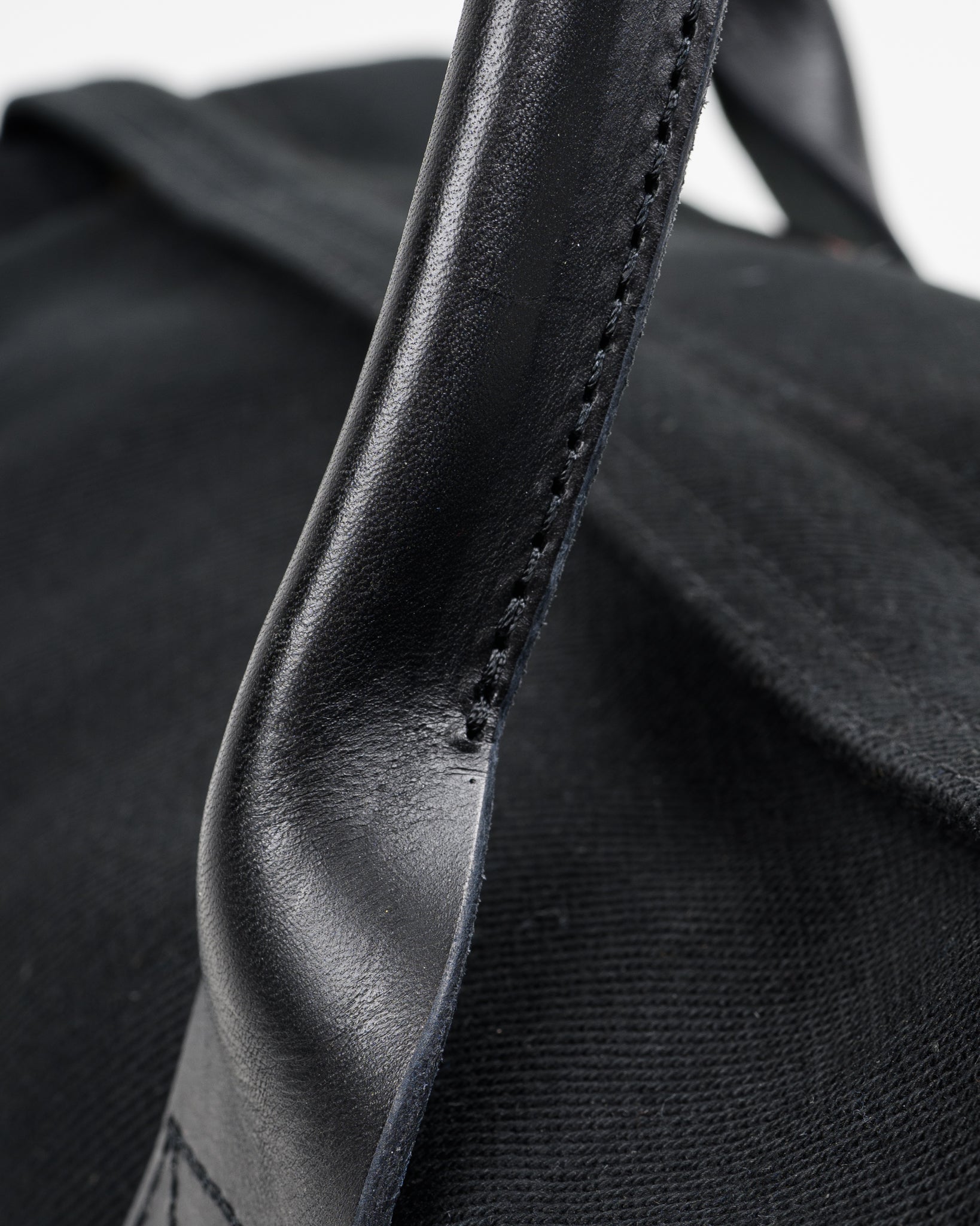 IHE-24-BLK 21oz Denim and Buttero Leather Holdall - BLACK